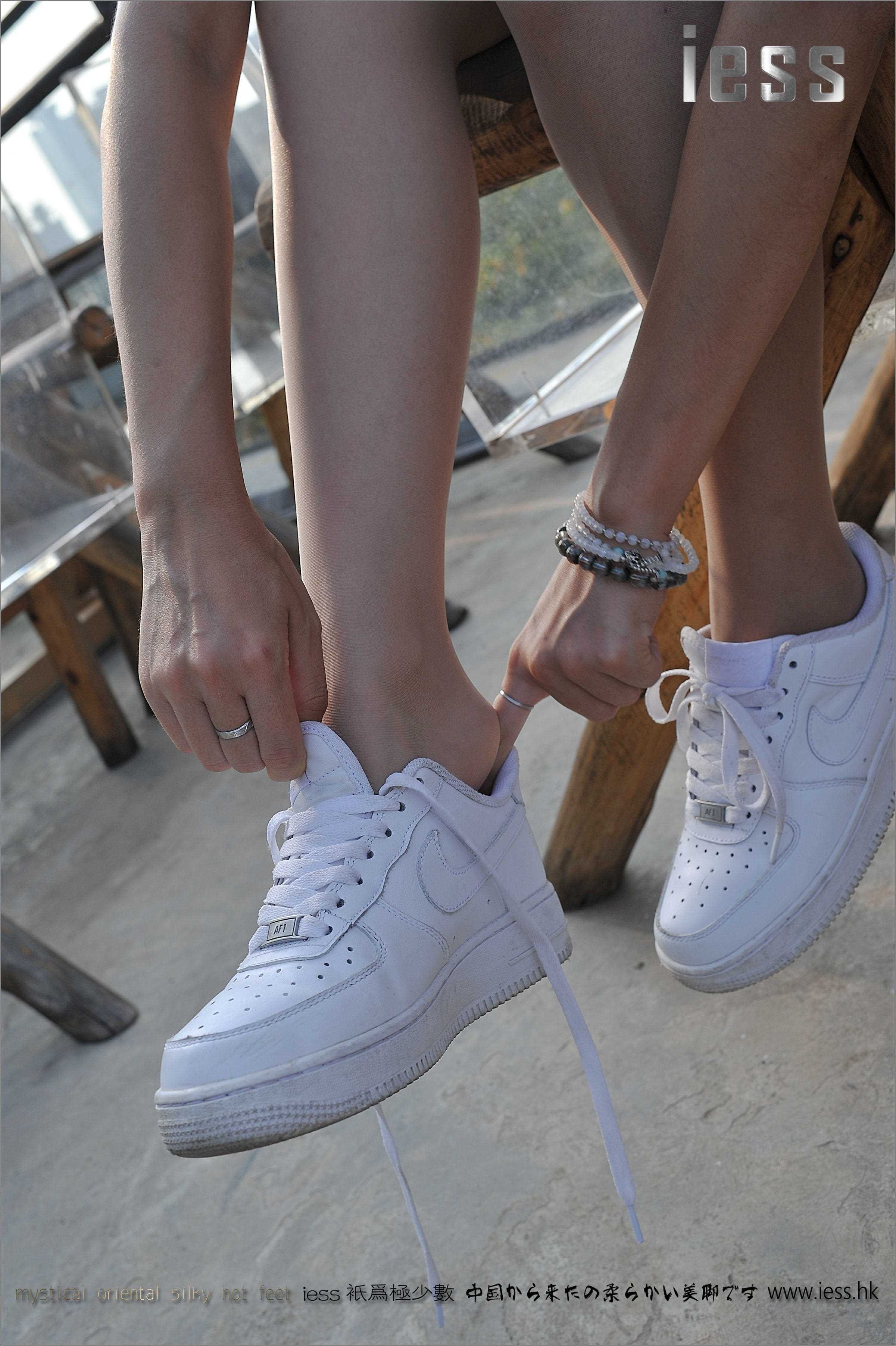 China Beauty Legs and feet 140