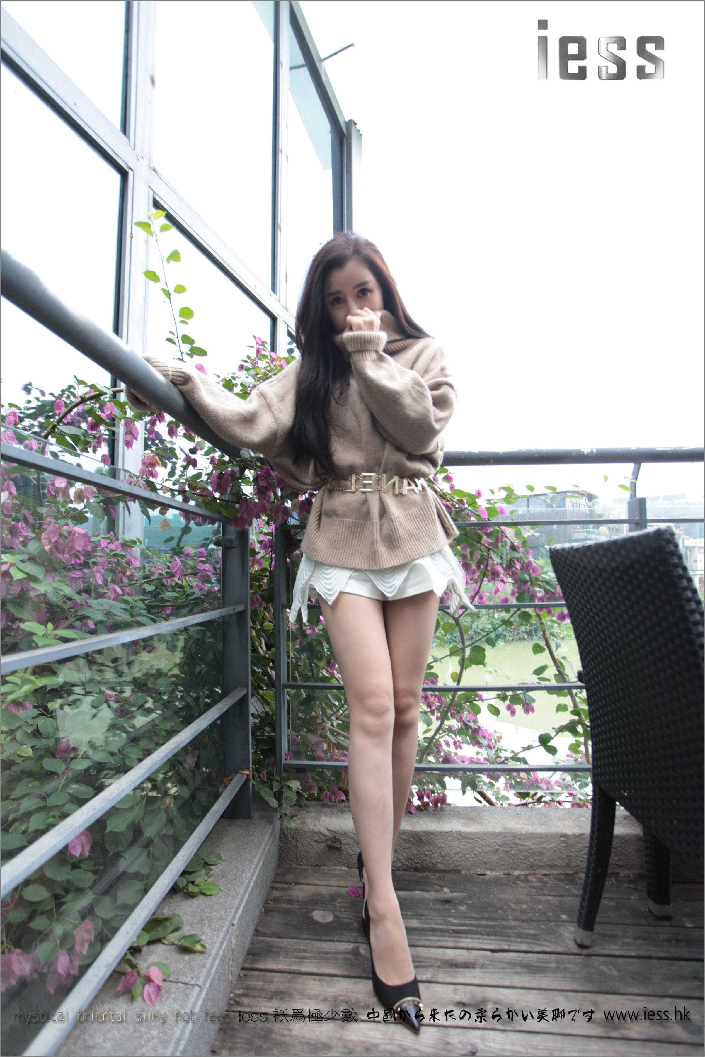 China Beauty Legs and feet 142