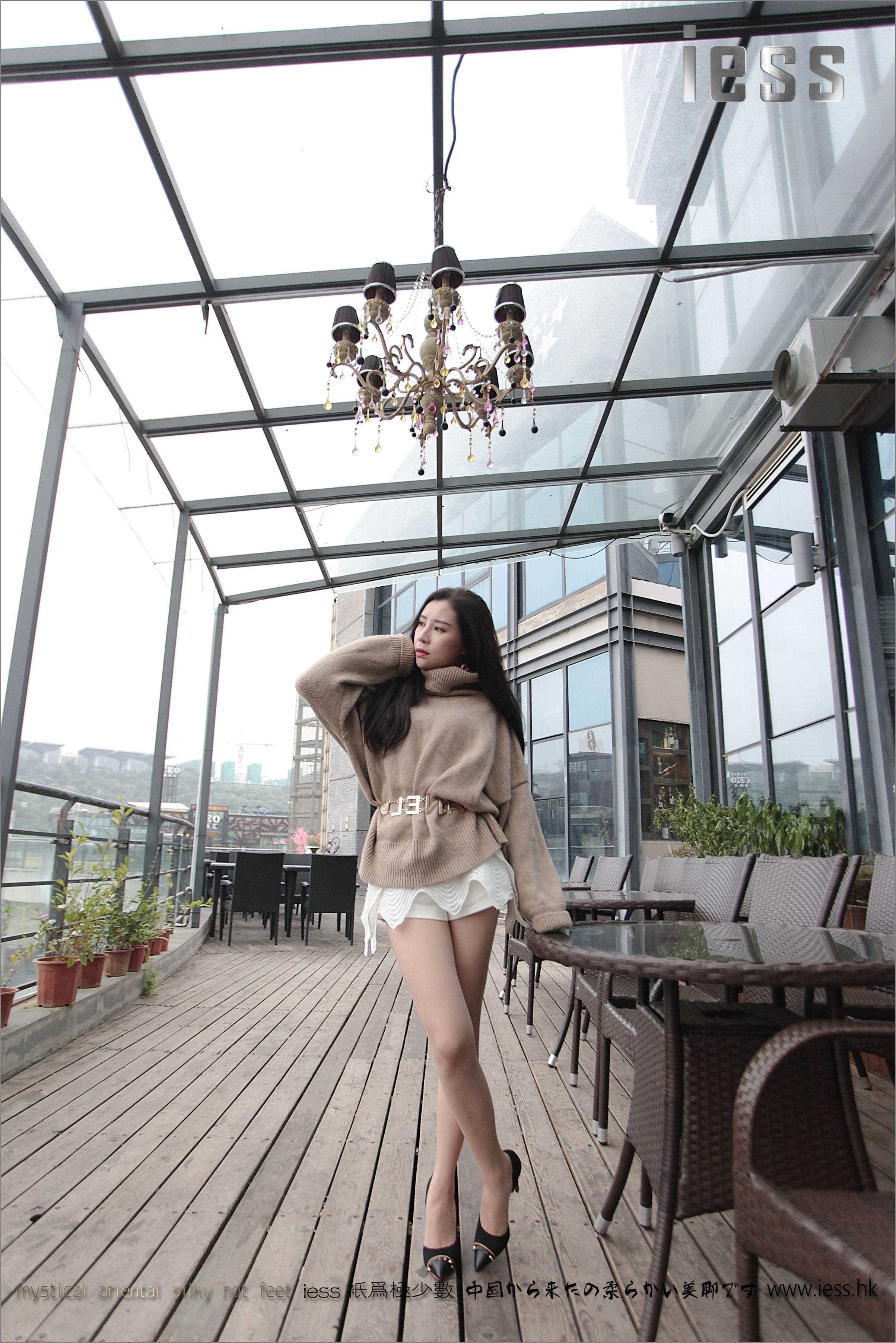 China Beauty Legs and feet 142