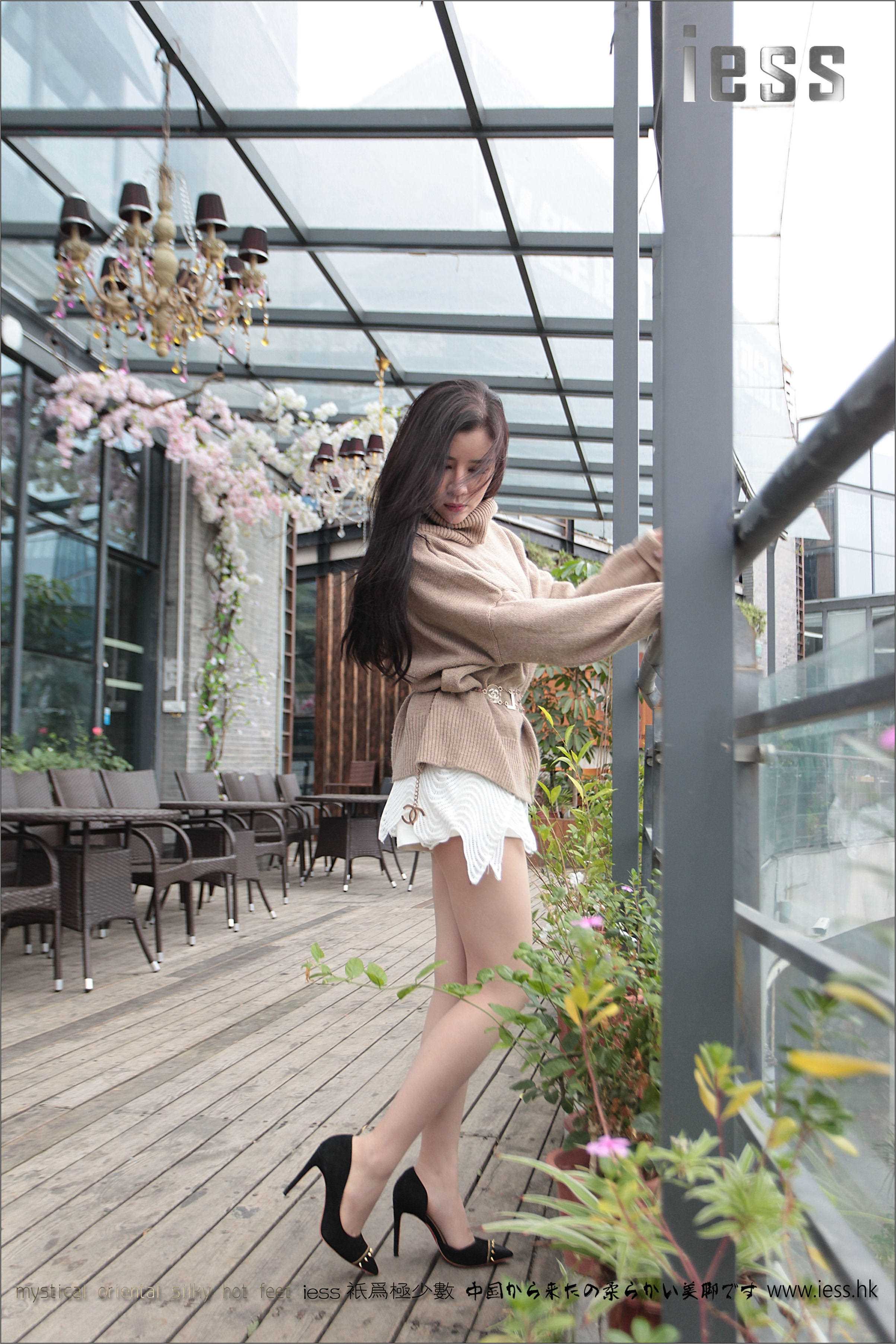 China Beauty Legs and feet 142