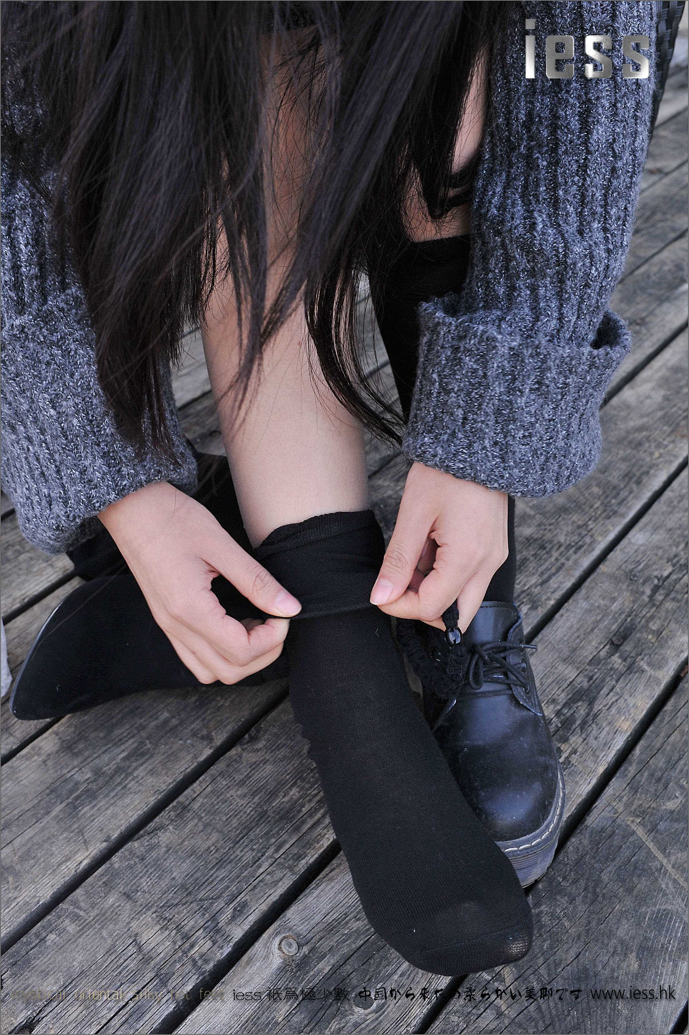 China Beauty Legs and feet 144