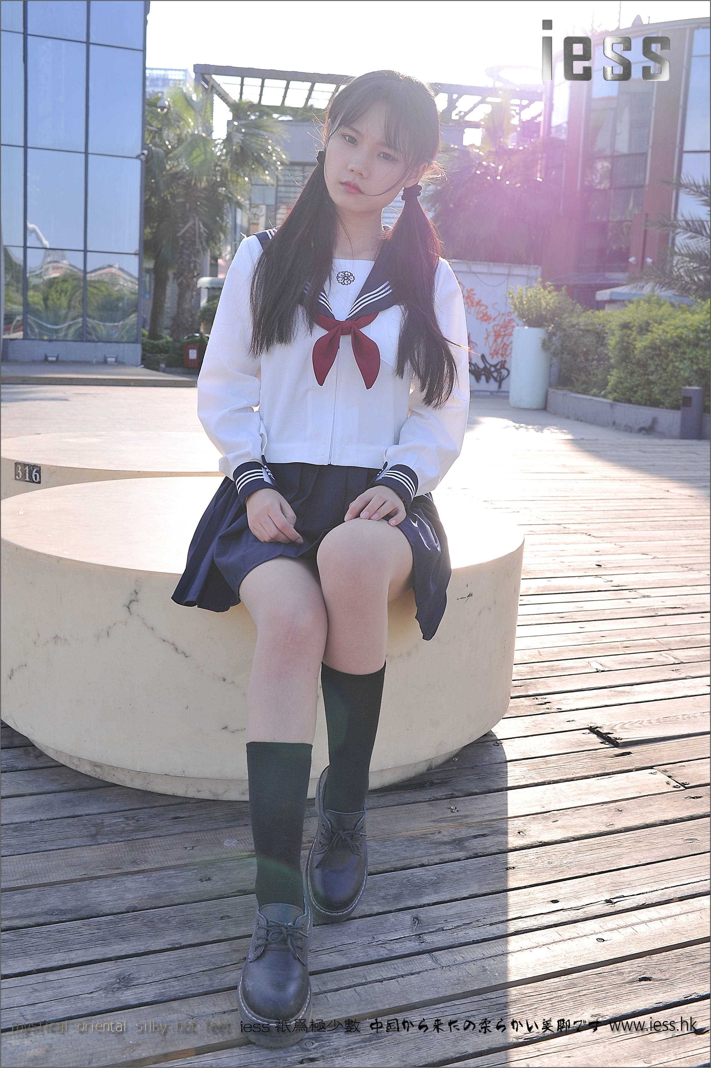 China Beauty Legs and feet 144