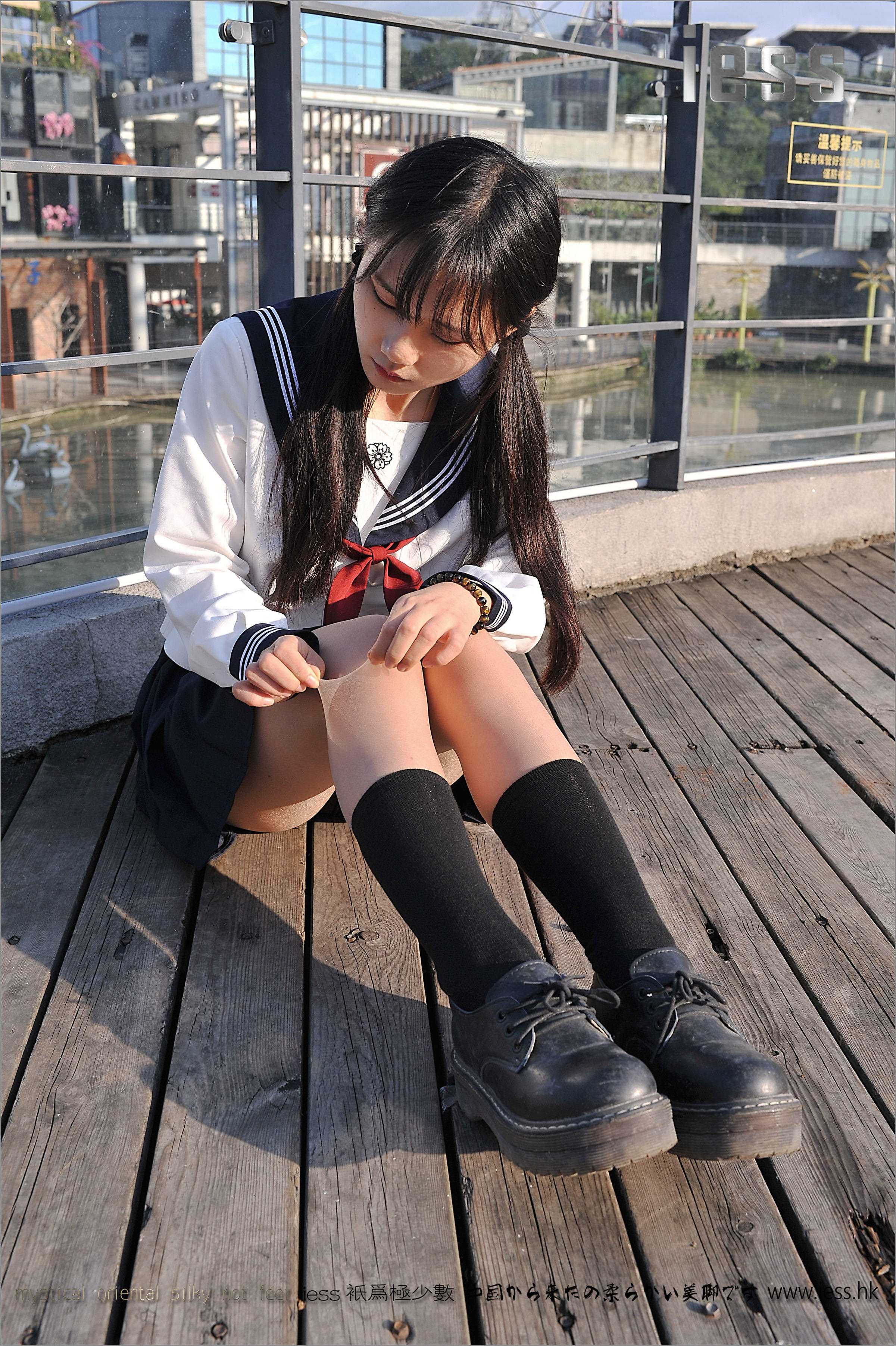 China Beauty Legs and feet 144