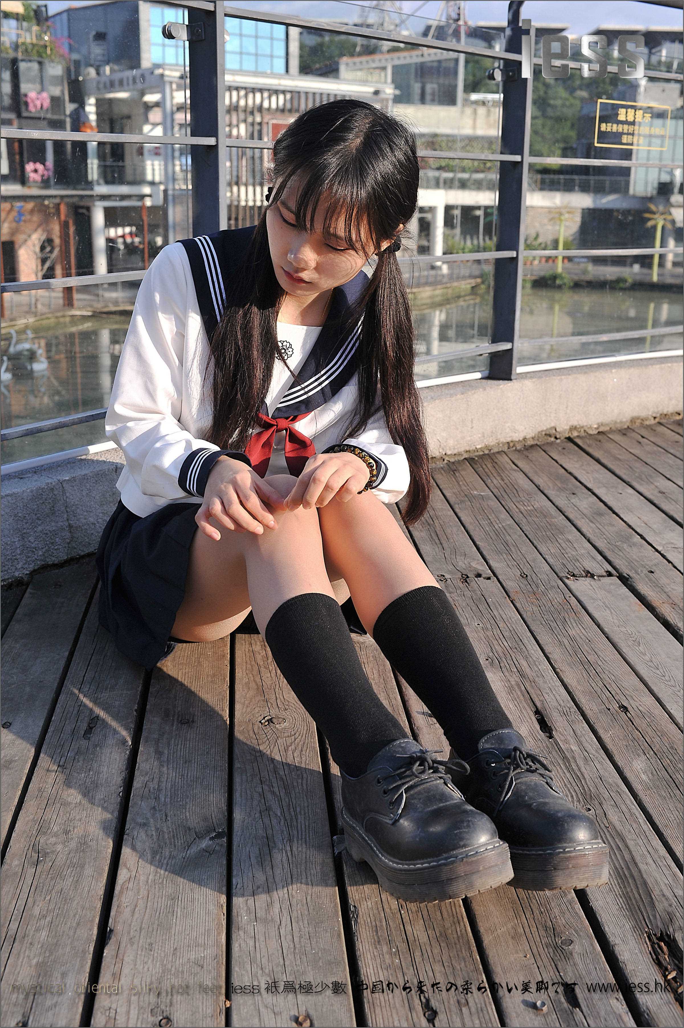 China Beauty Legs and feet 144