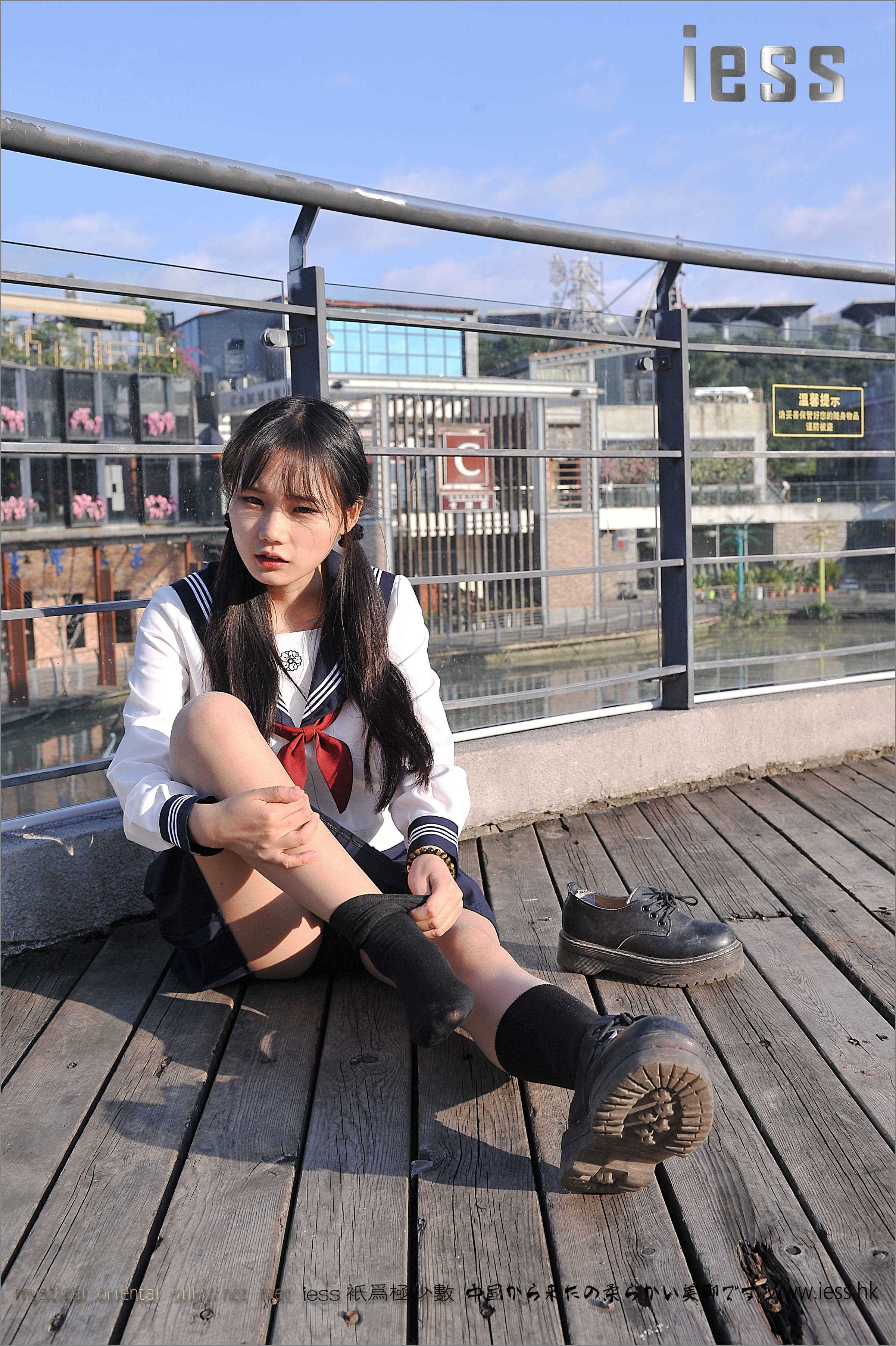 China Beauty Legs and feet 144