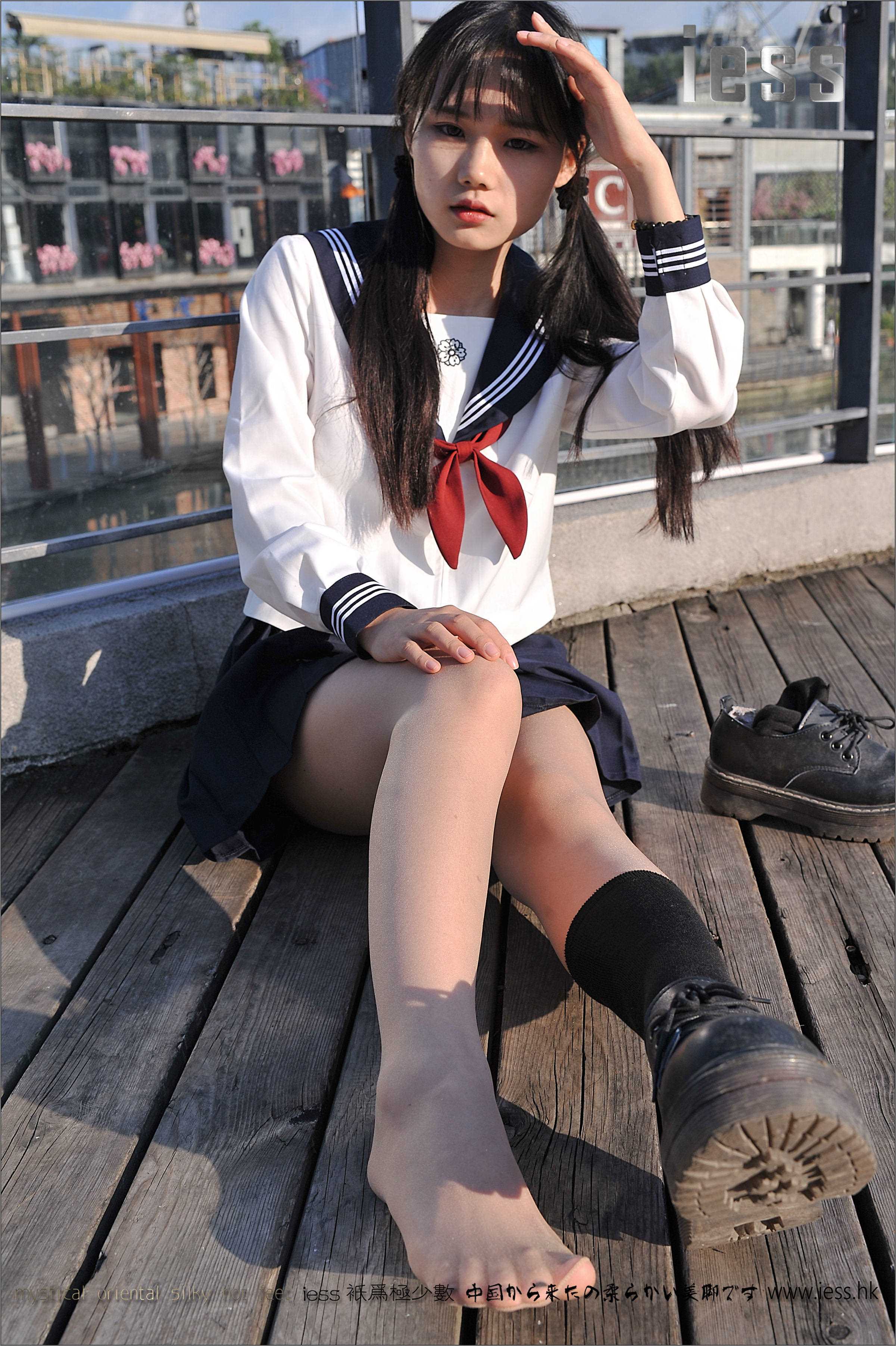 China Beauty Legs and feet 144