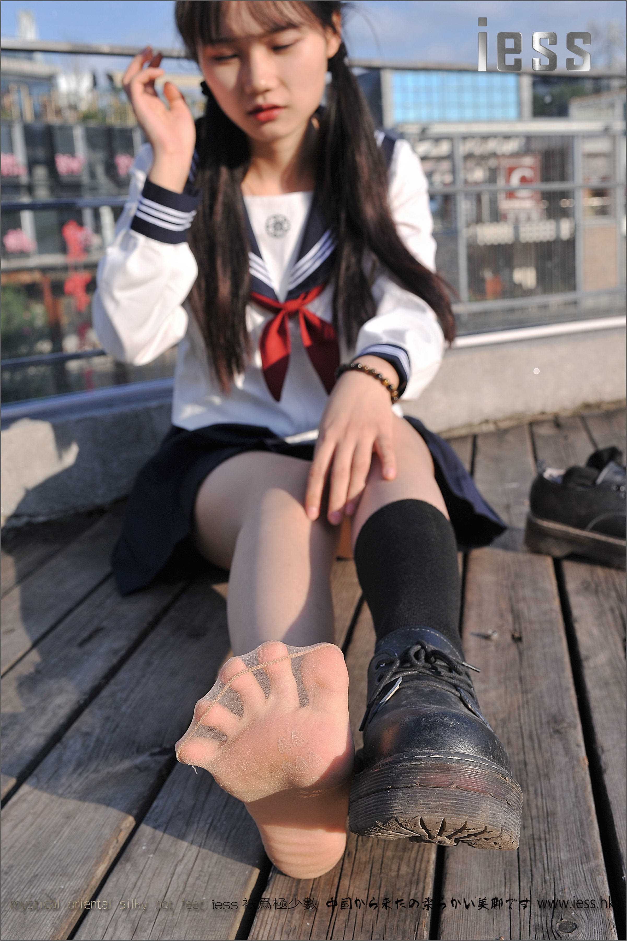 China Beauty Legs and feet 144