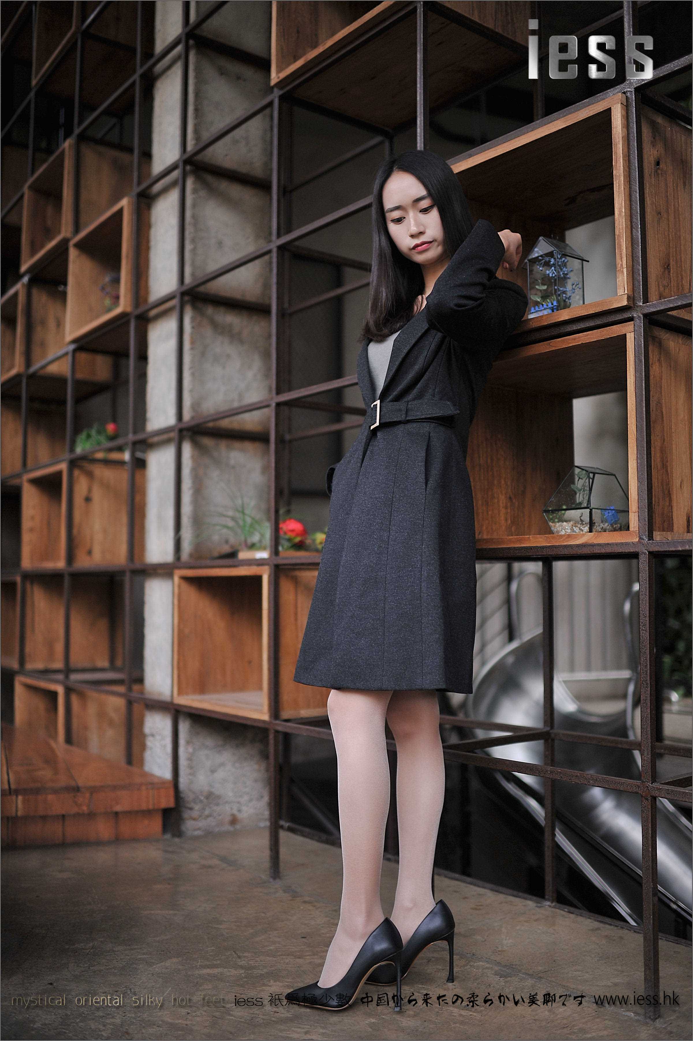 China Beauty Legs and feet 145