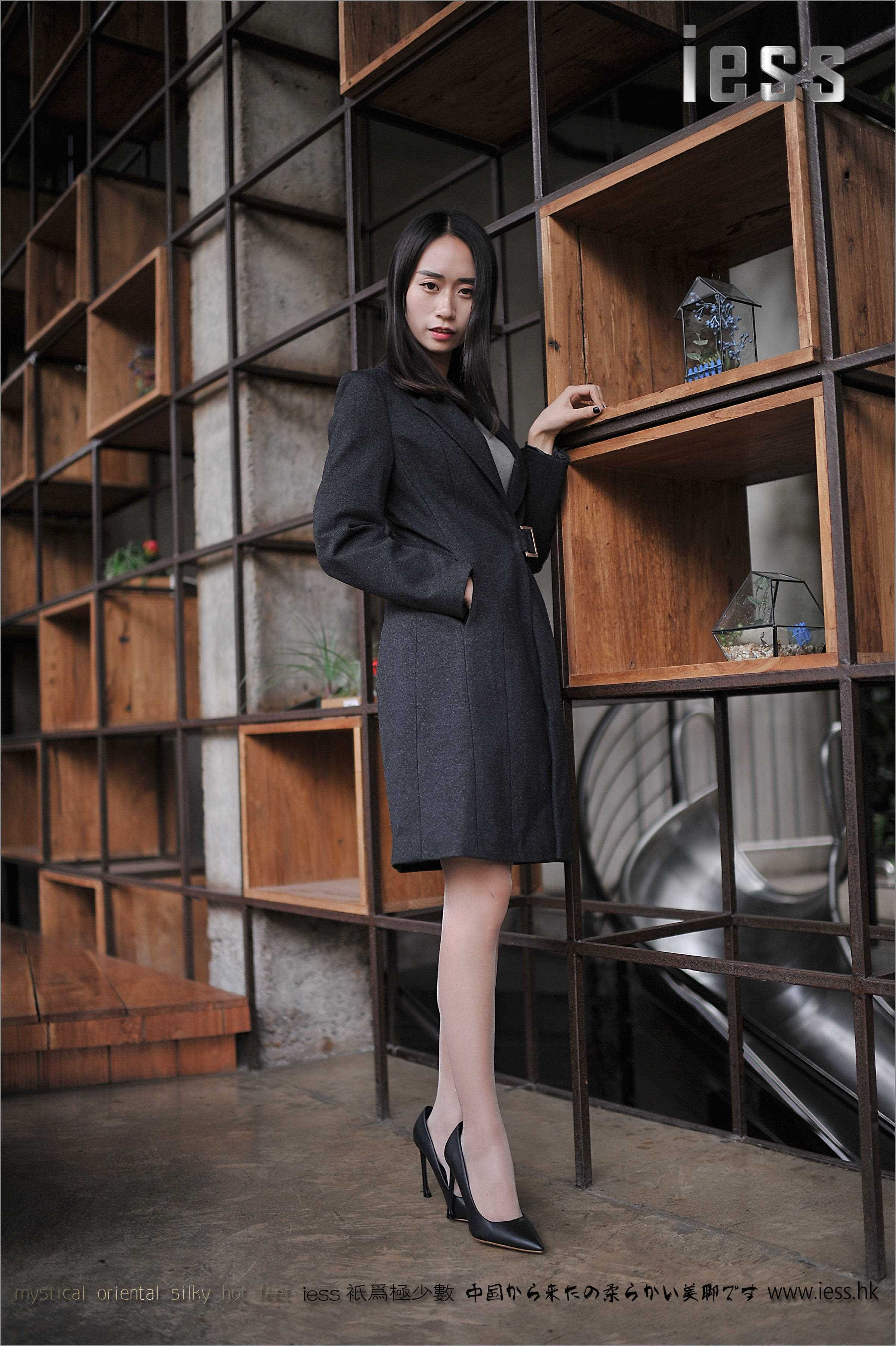 China Beauty Legs and feet 145