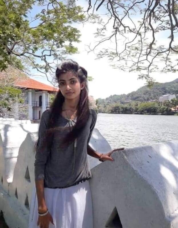 Indian girl viral pics