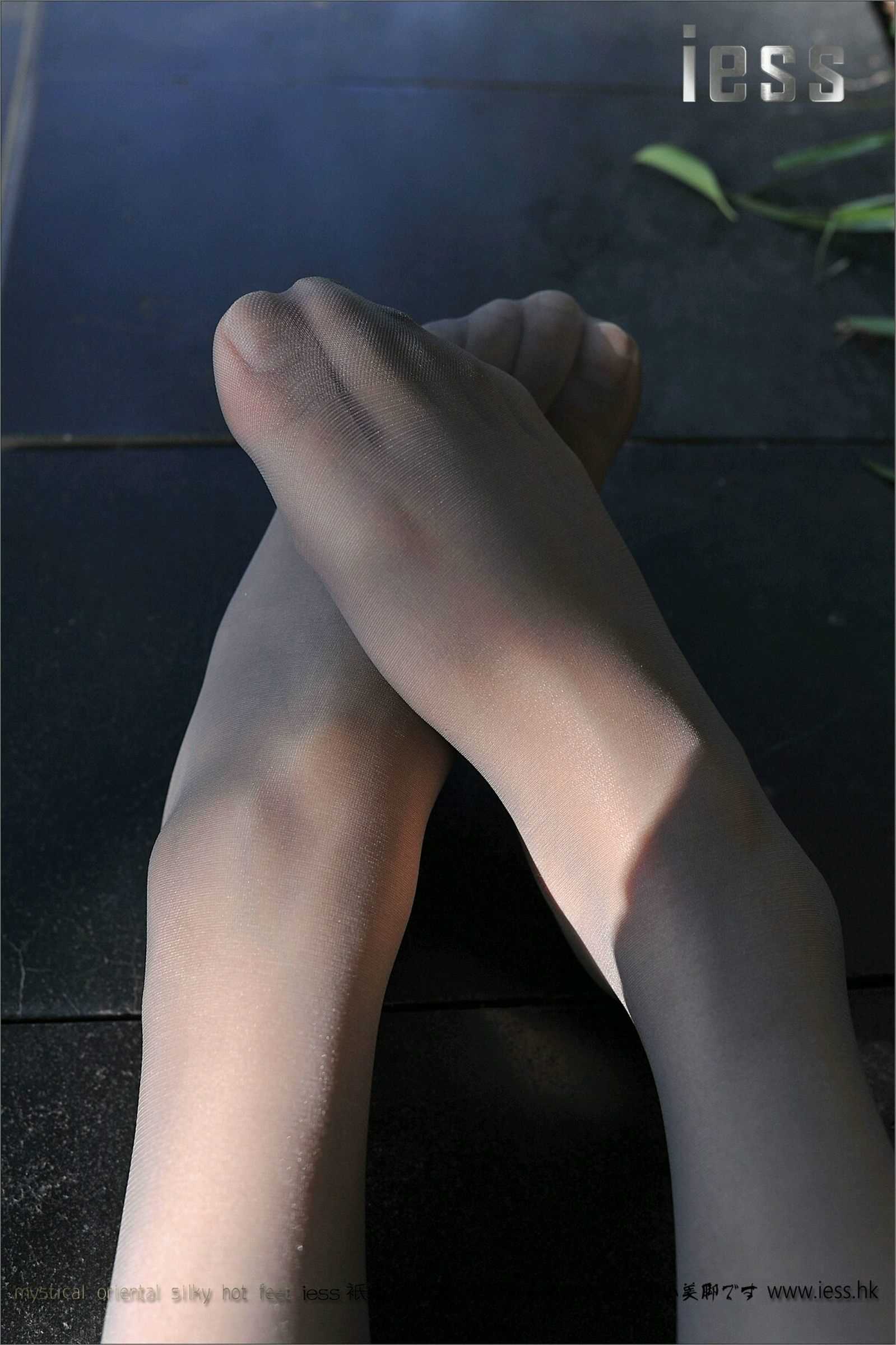 China Beauty Legs and feet 148
