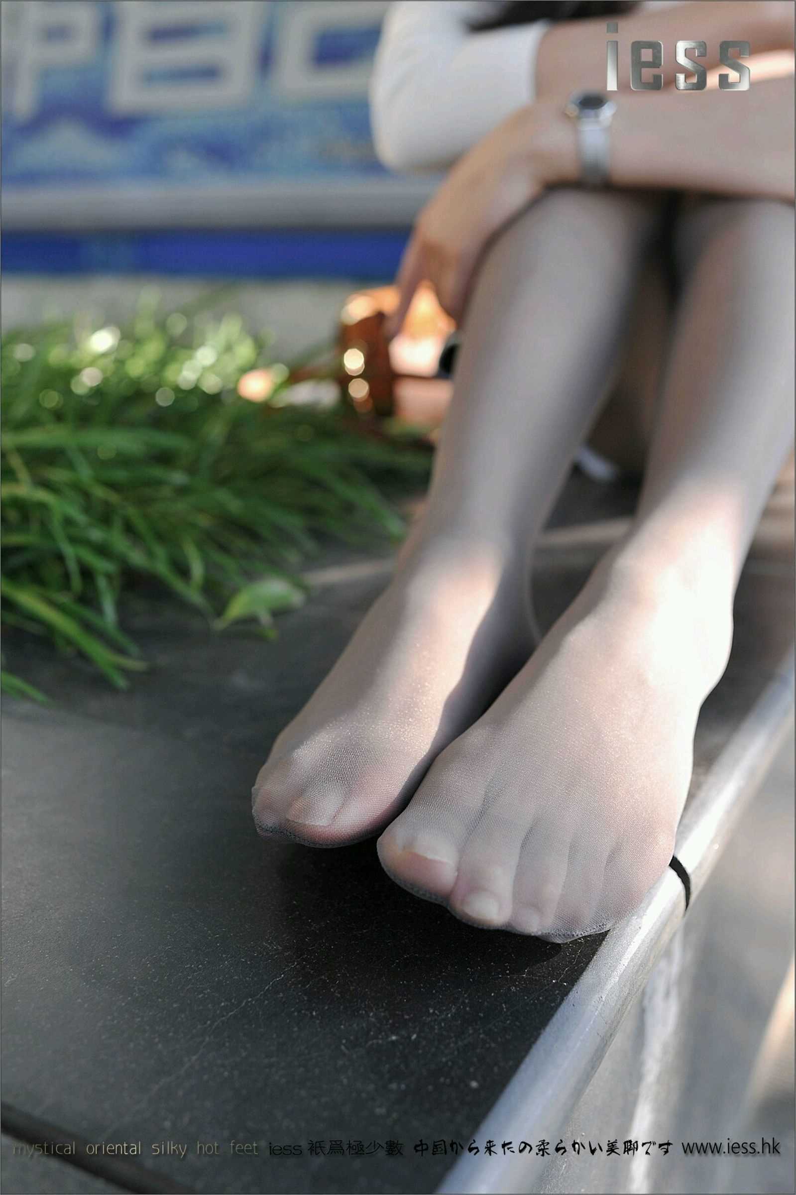 China Beauty Legs and feet 148