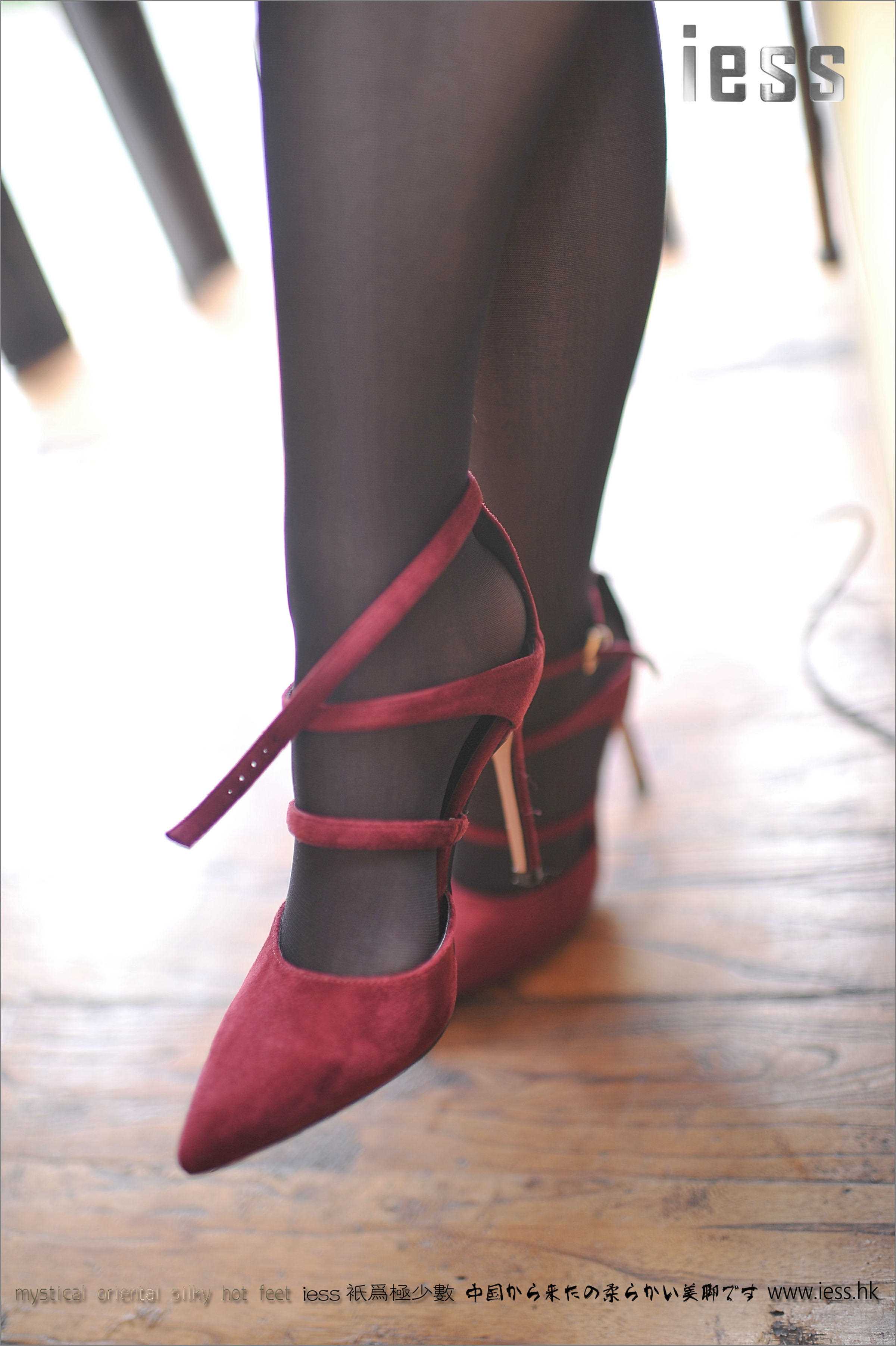 China Beauty Legs and feet 150