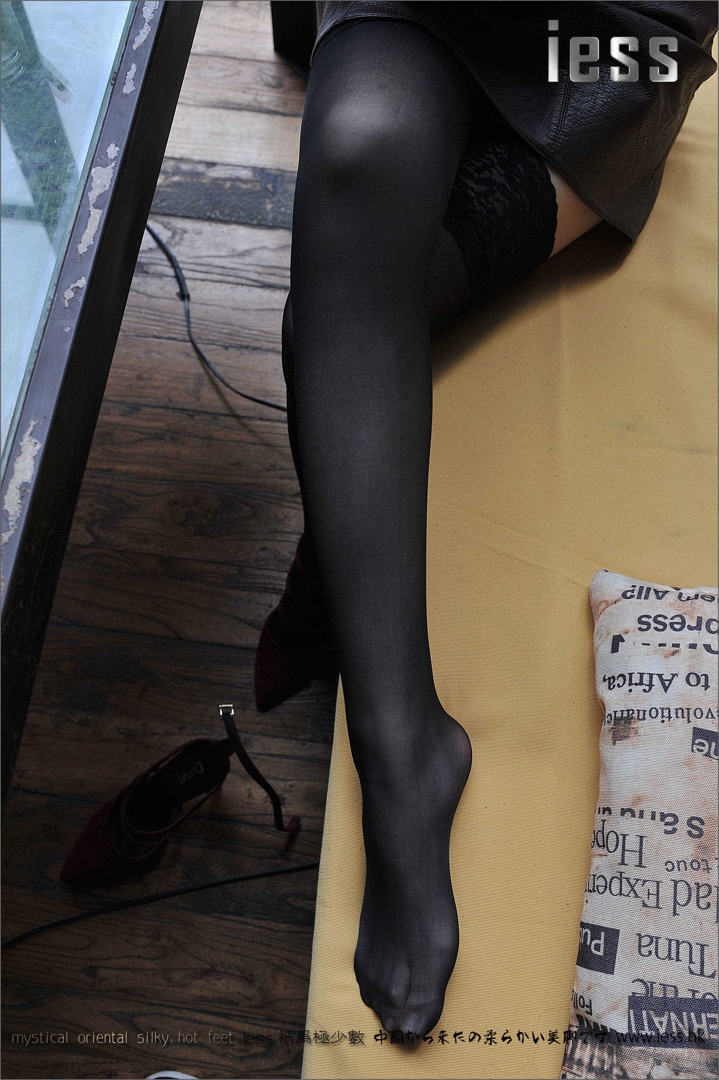 China Beauty Legs and feet 150