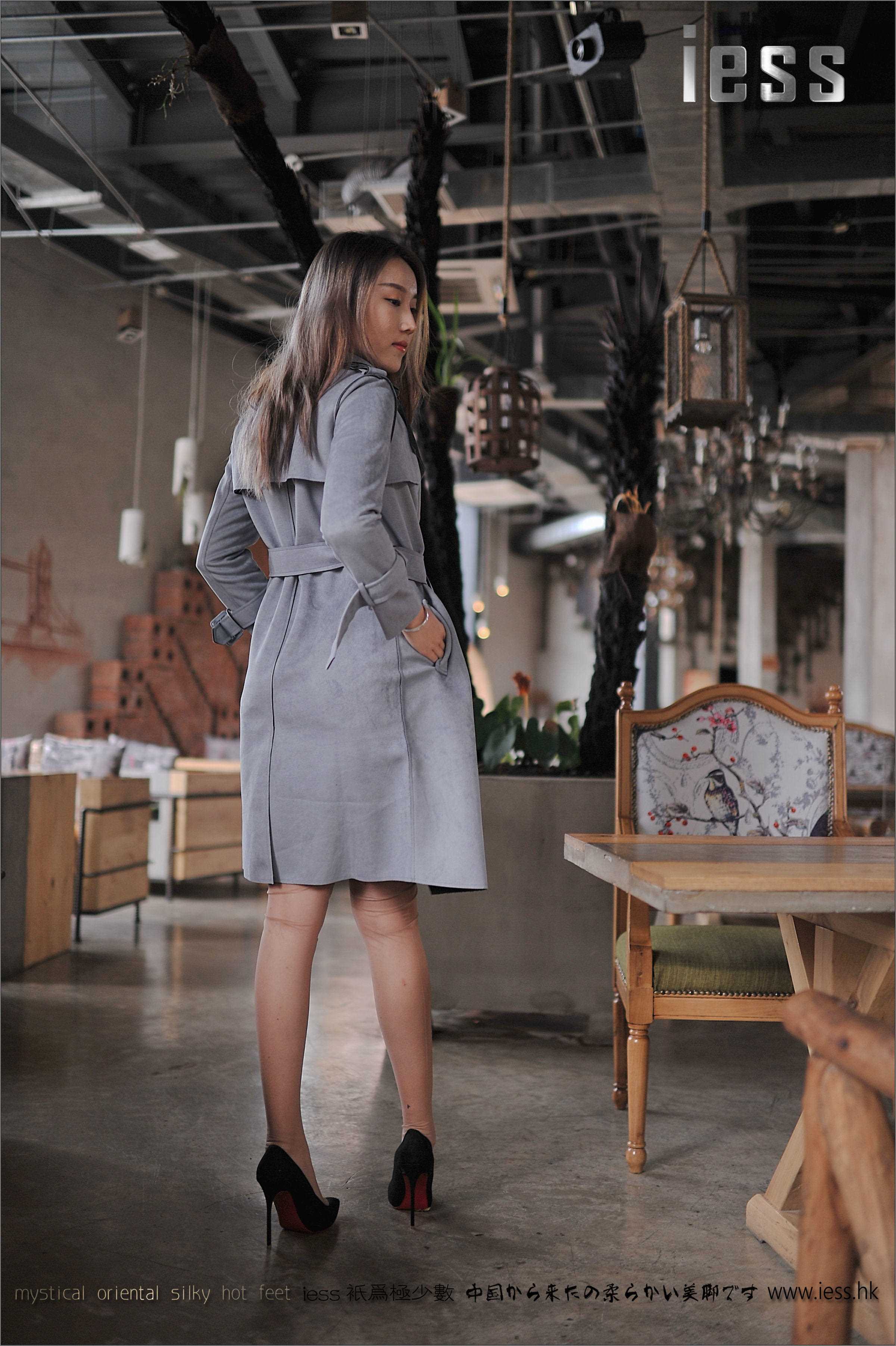 China Beauty Legs and feet 152