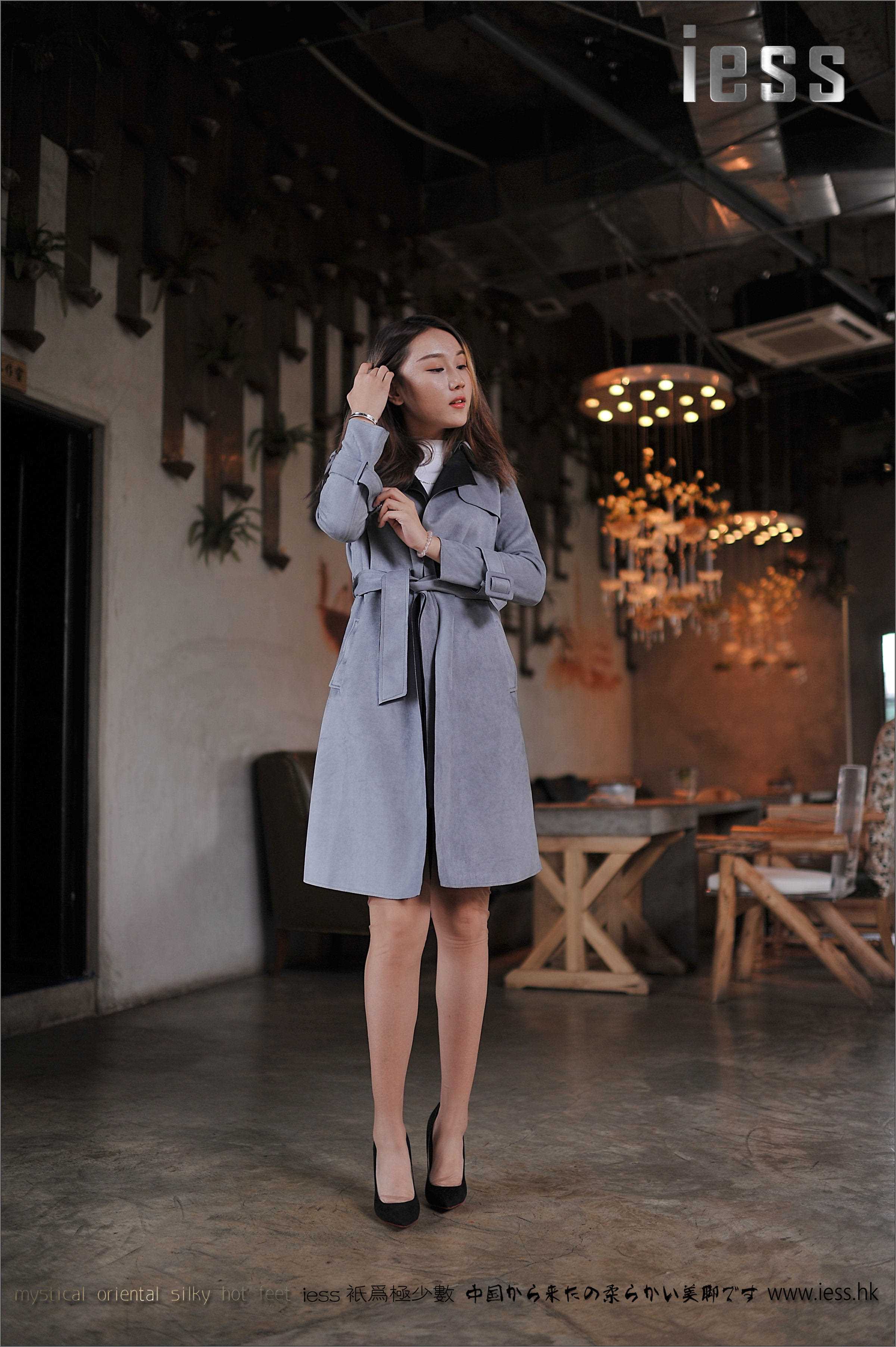 China Beauty Legs and feet 152