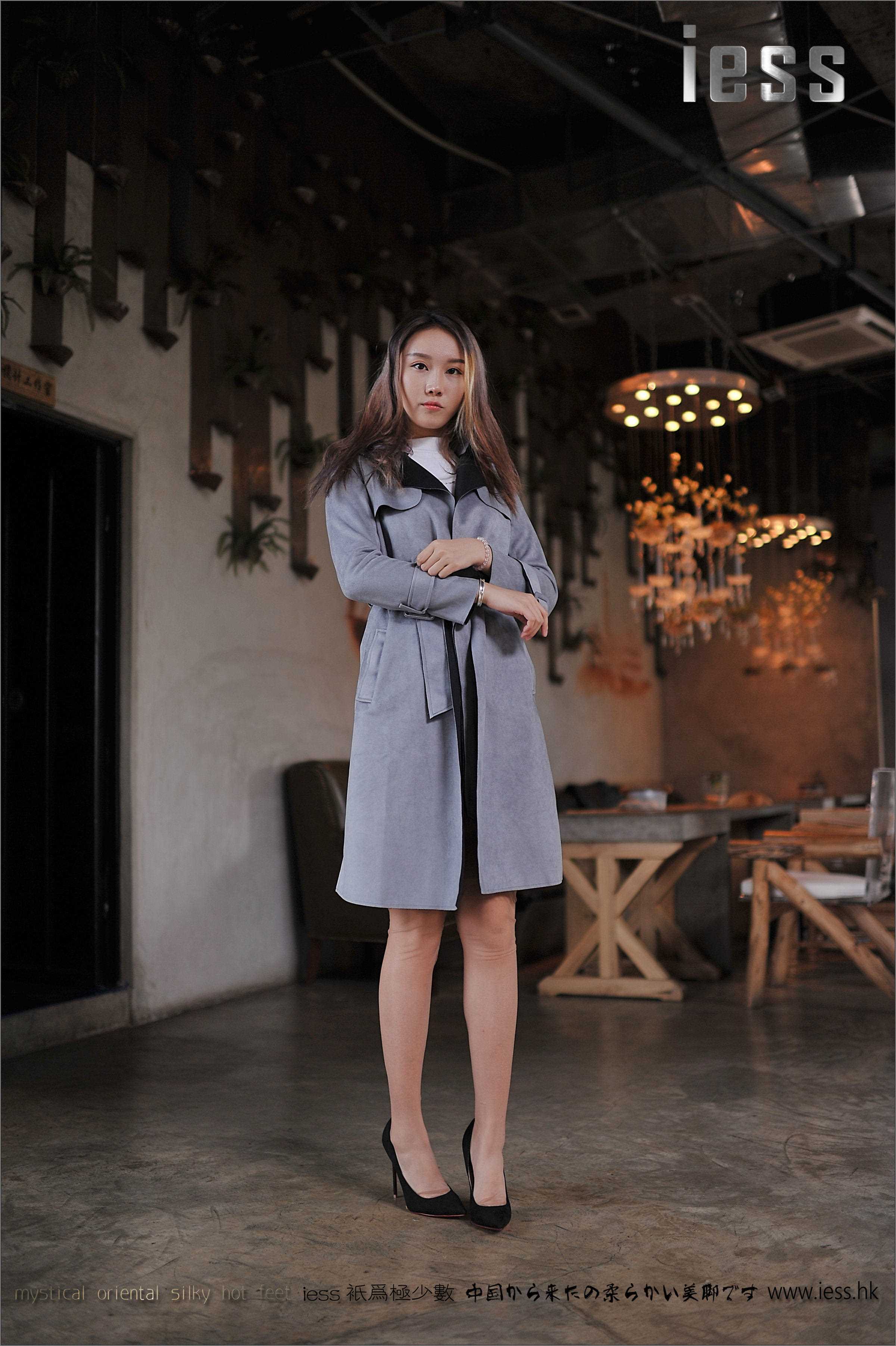 China Beauty Legs and feet 152