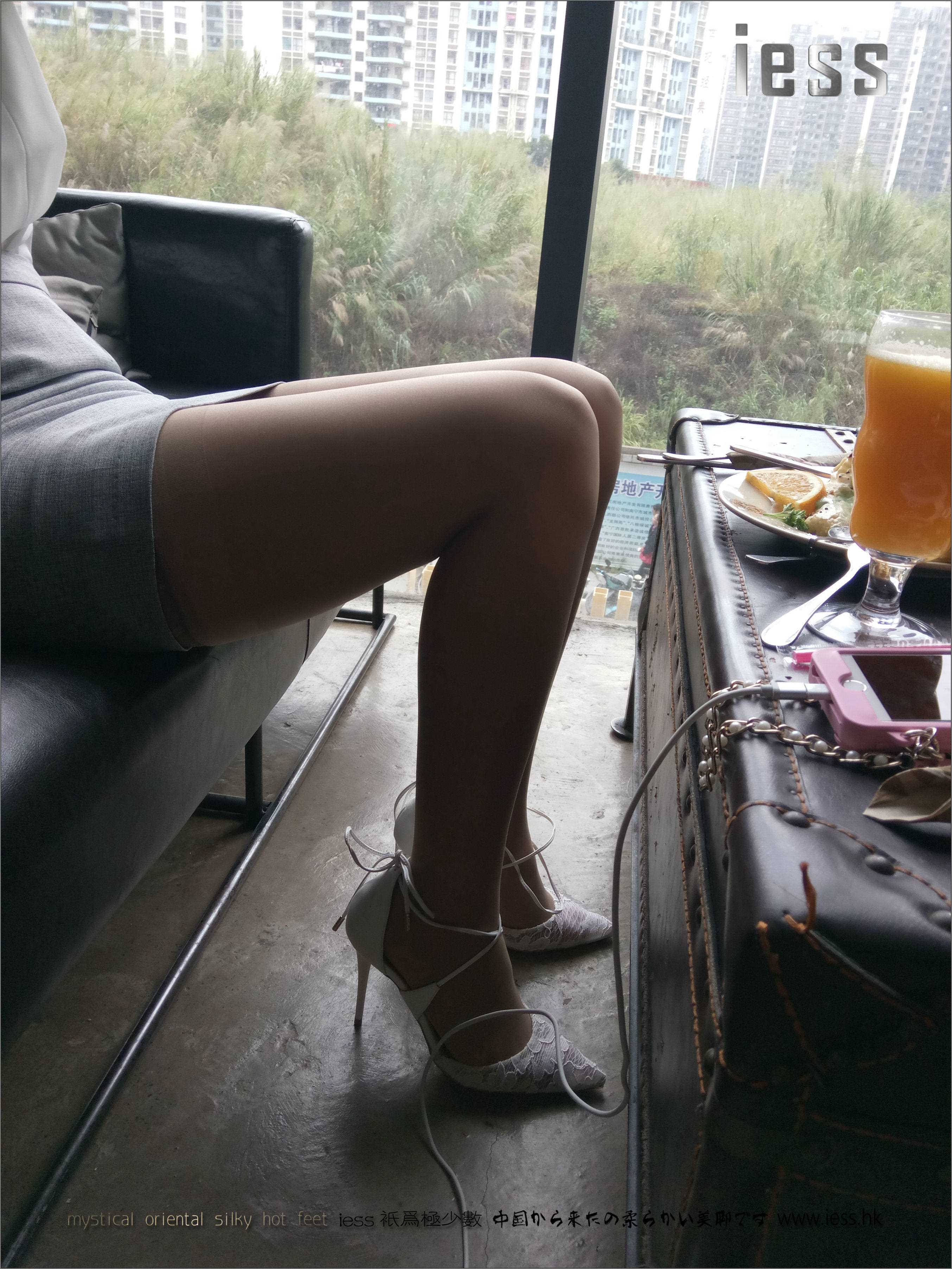 China Beauty Legs and feet 155