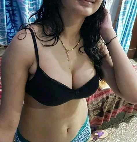Desi cute bhabhi pics