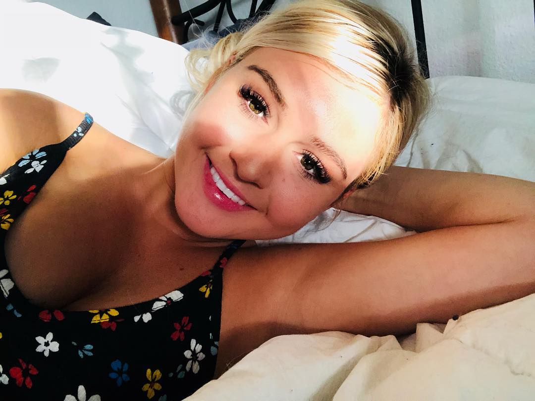 Katie S Sizzles In Texas