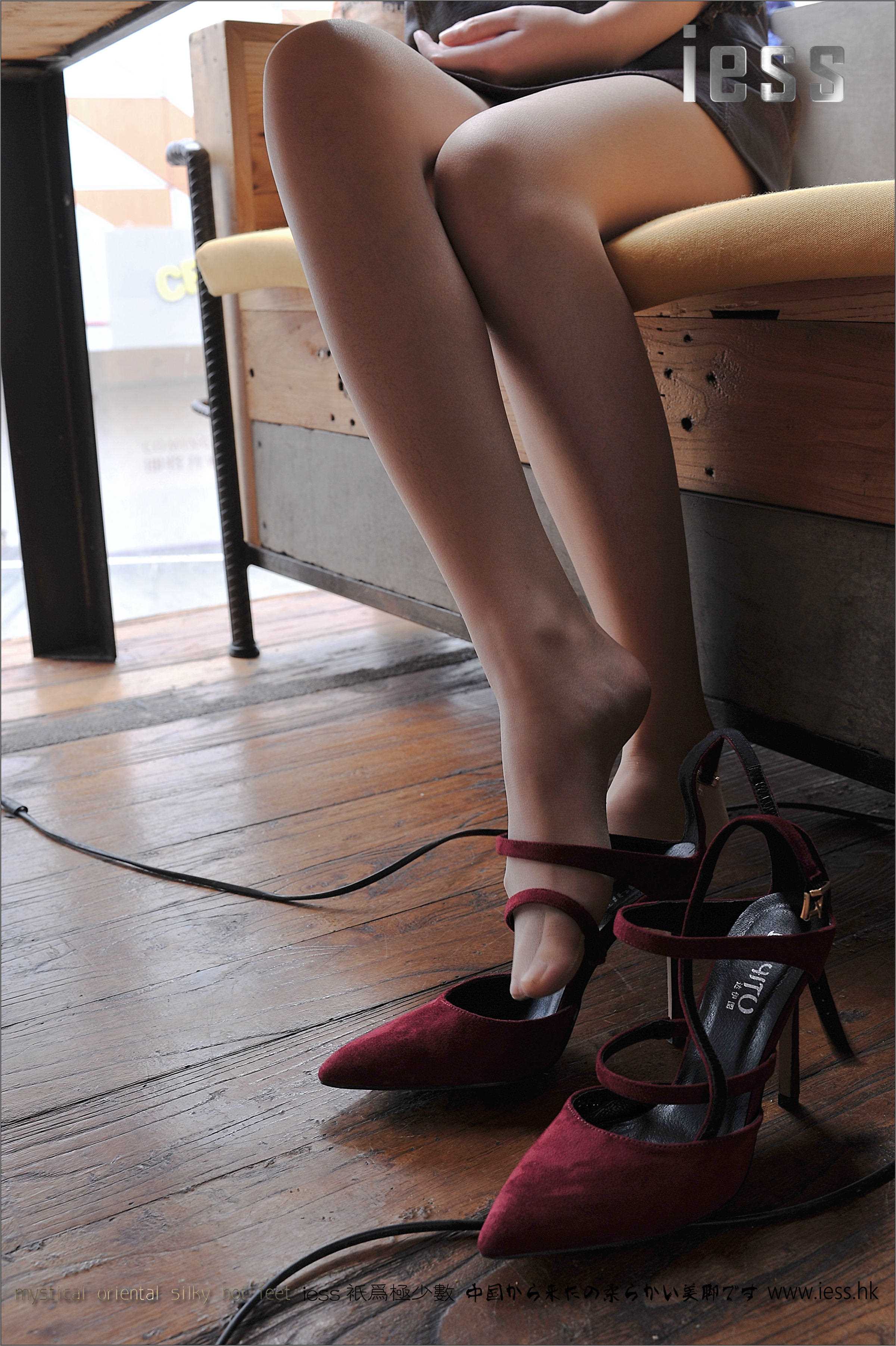 China Beauty Legs and feet 163