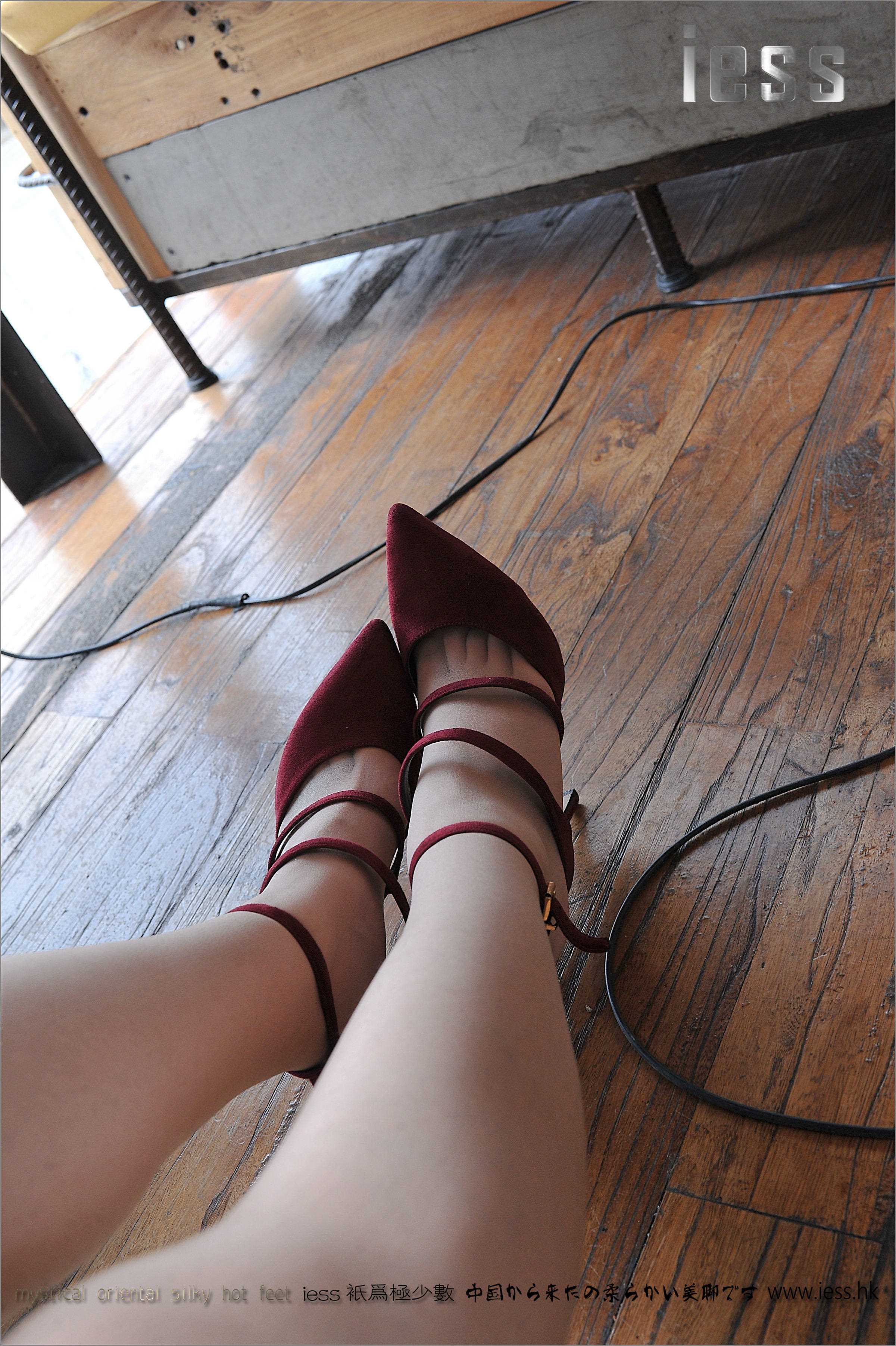 China Beauty Legs and feet 163