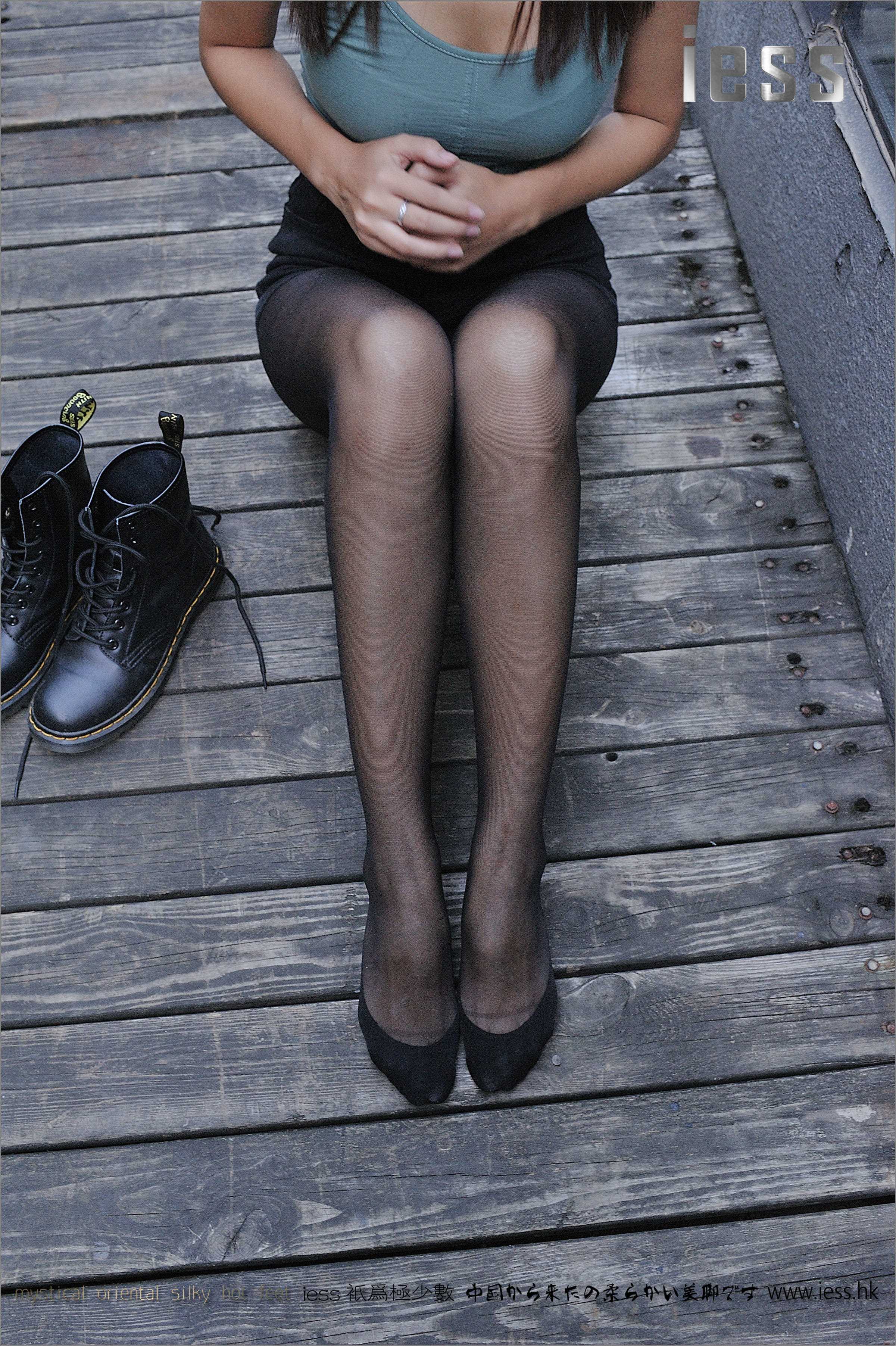 China Beauty Legs and feet 167