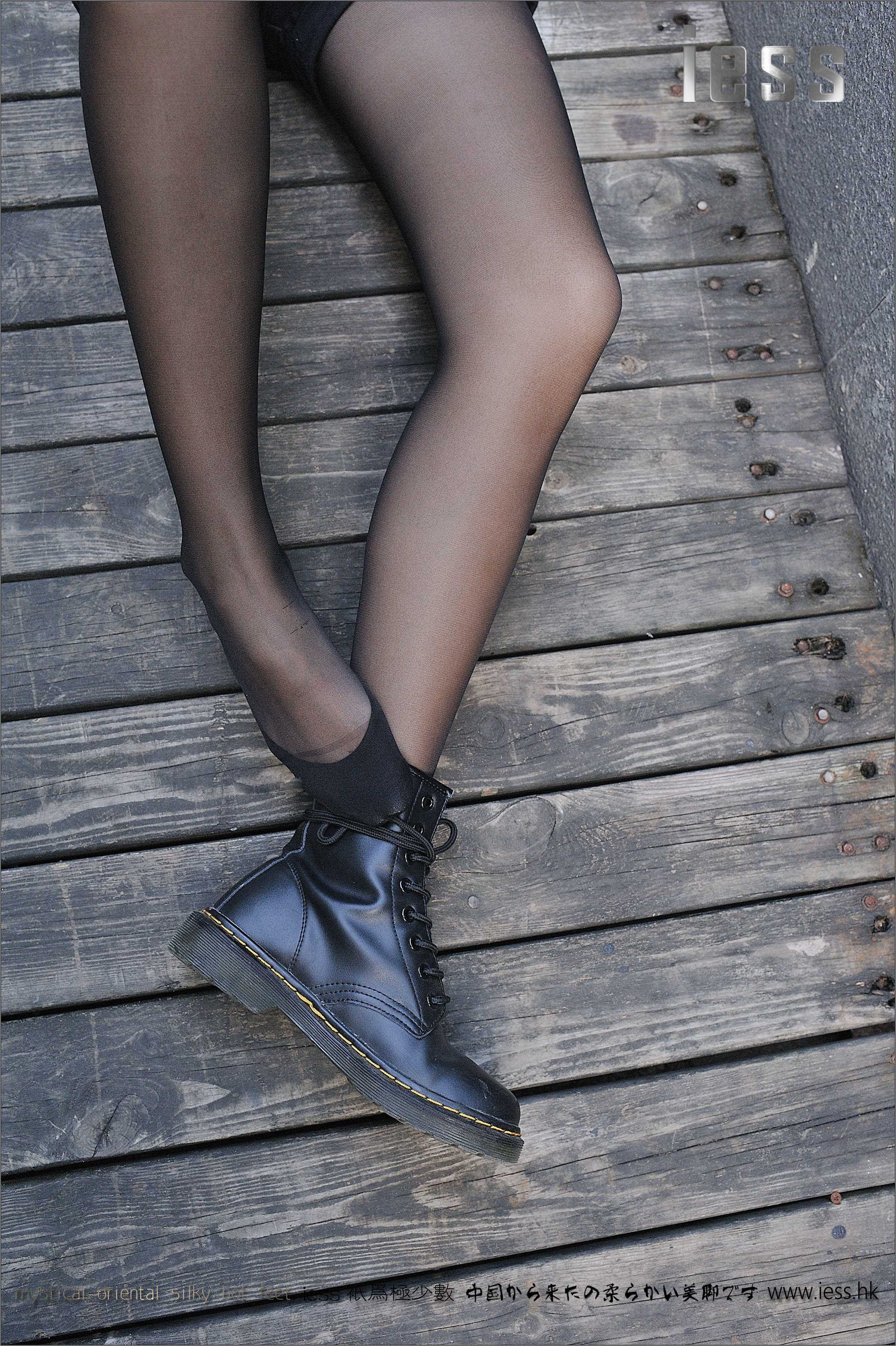 China Beauty Legs and feet 167