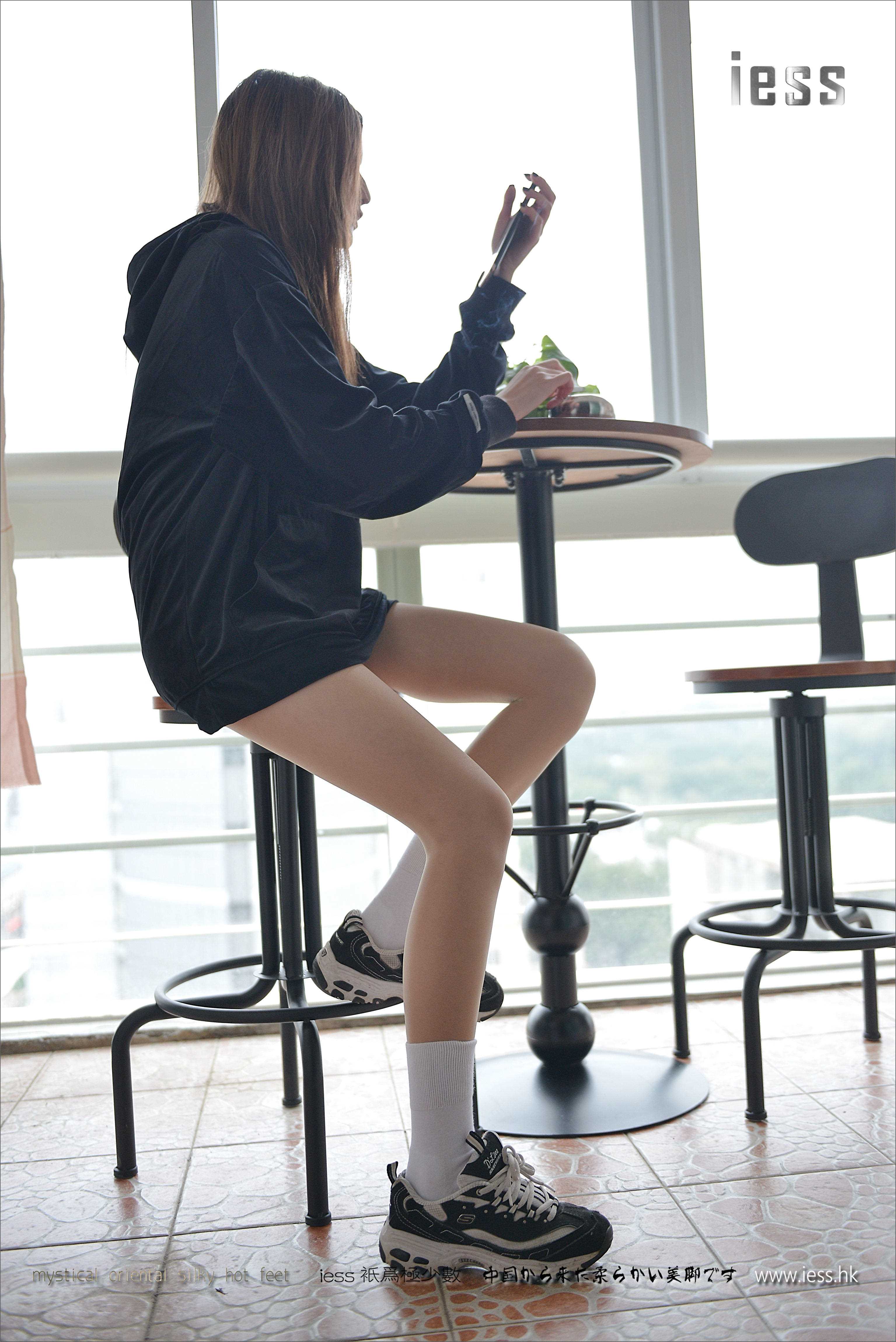 China Beauty Legs and feet 168