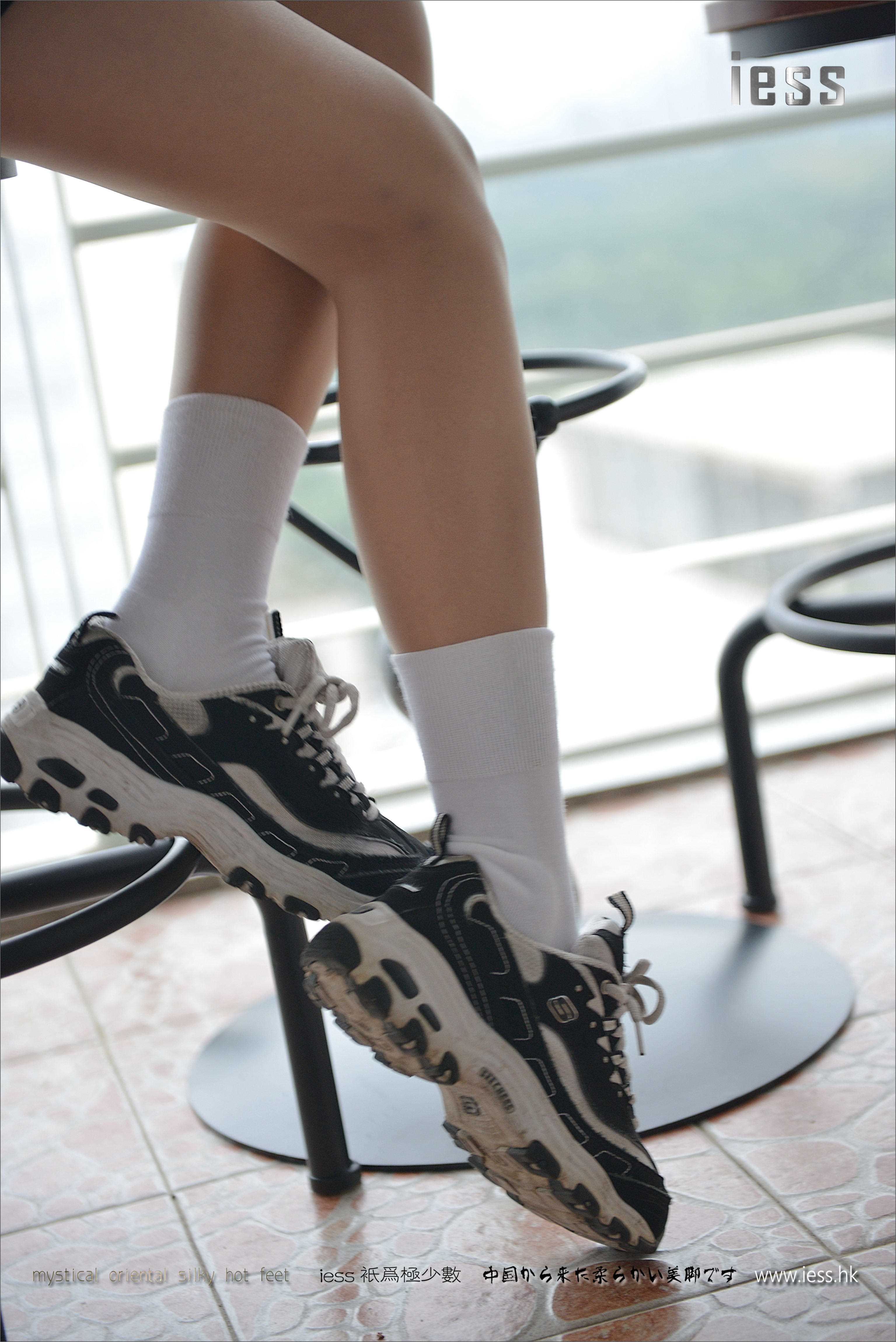 China Beauty Legs and feet 168