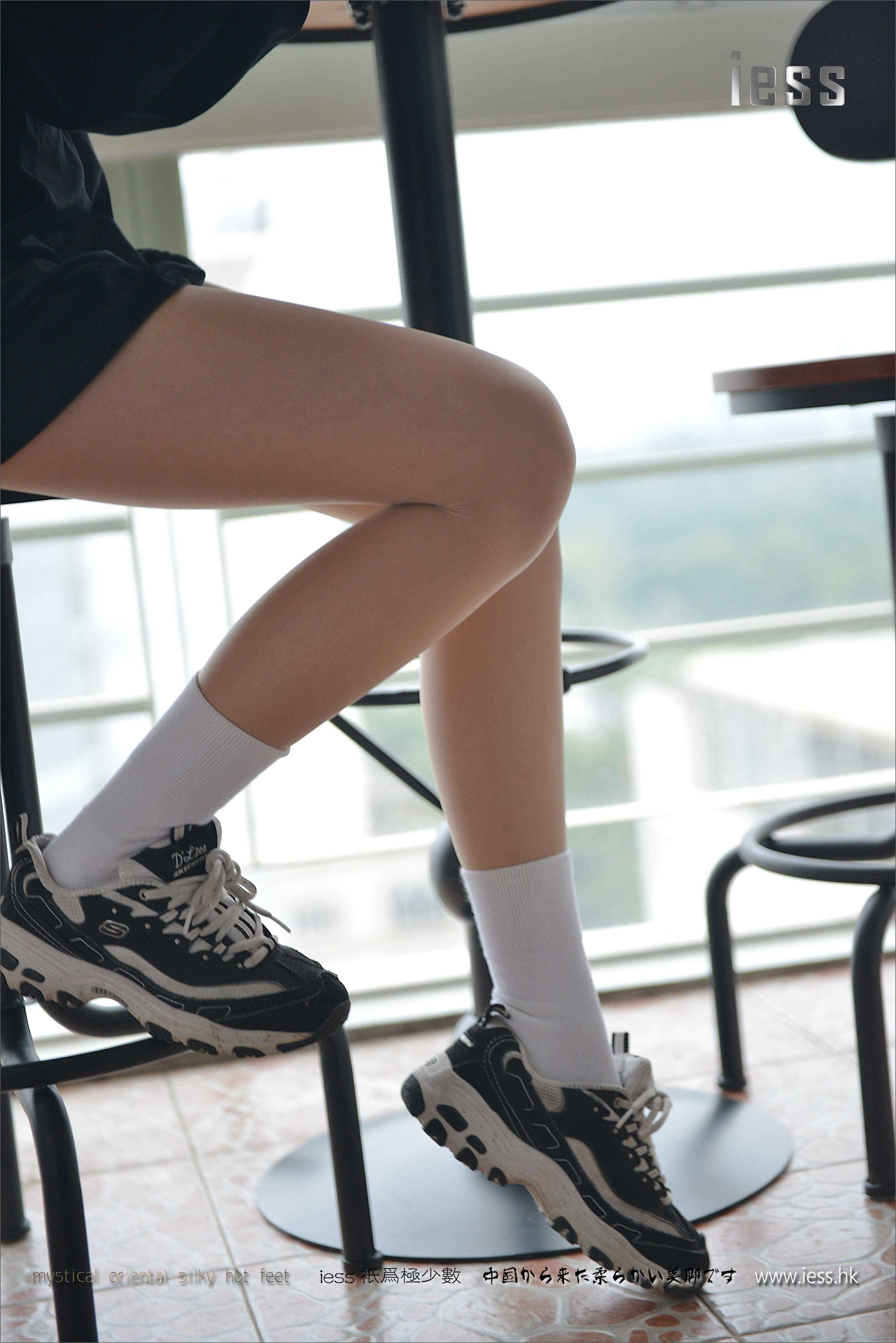 China Beauty Legs and feet 168