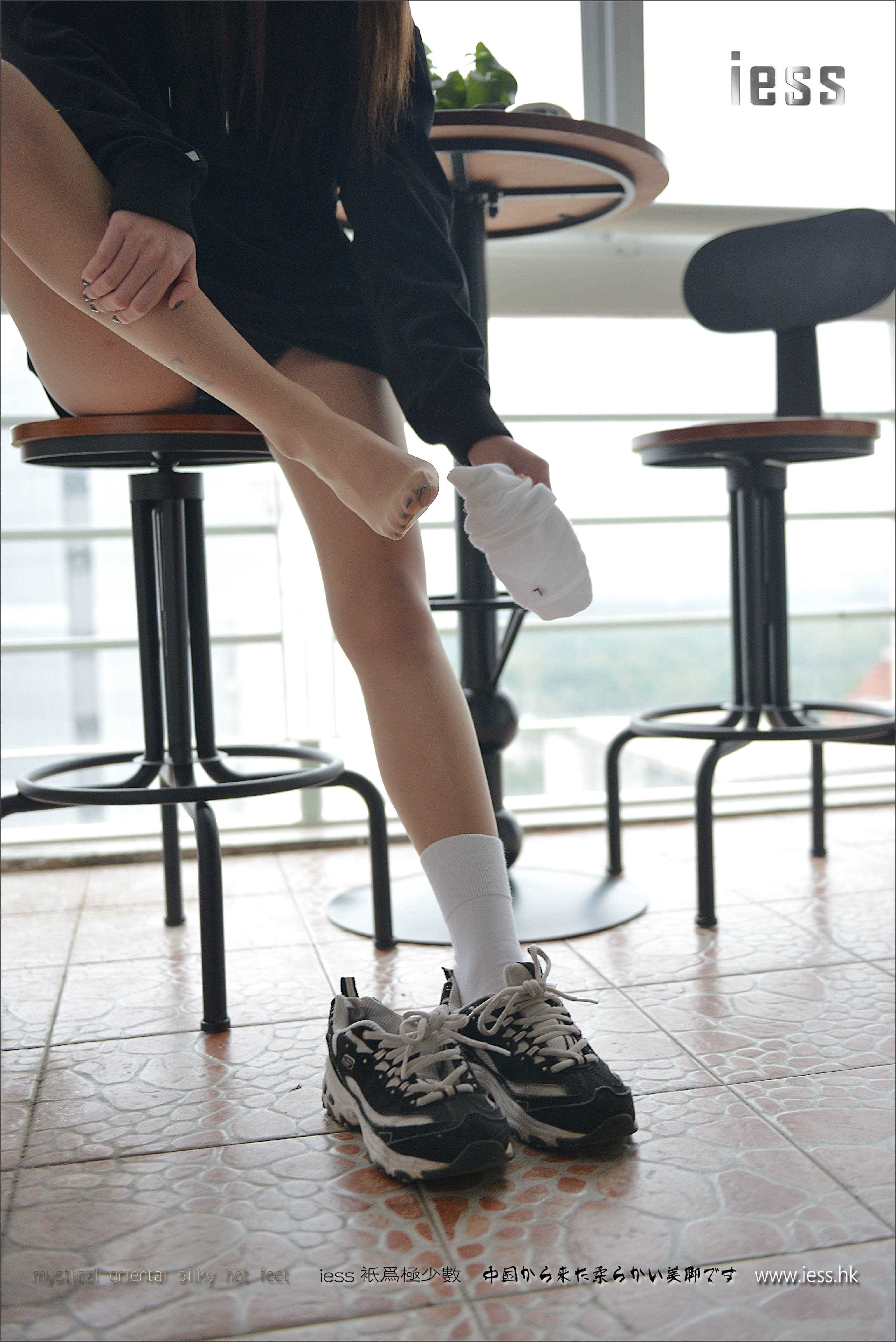 China Beauty Legs and feet 168