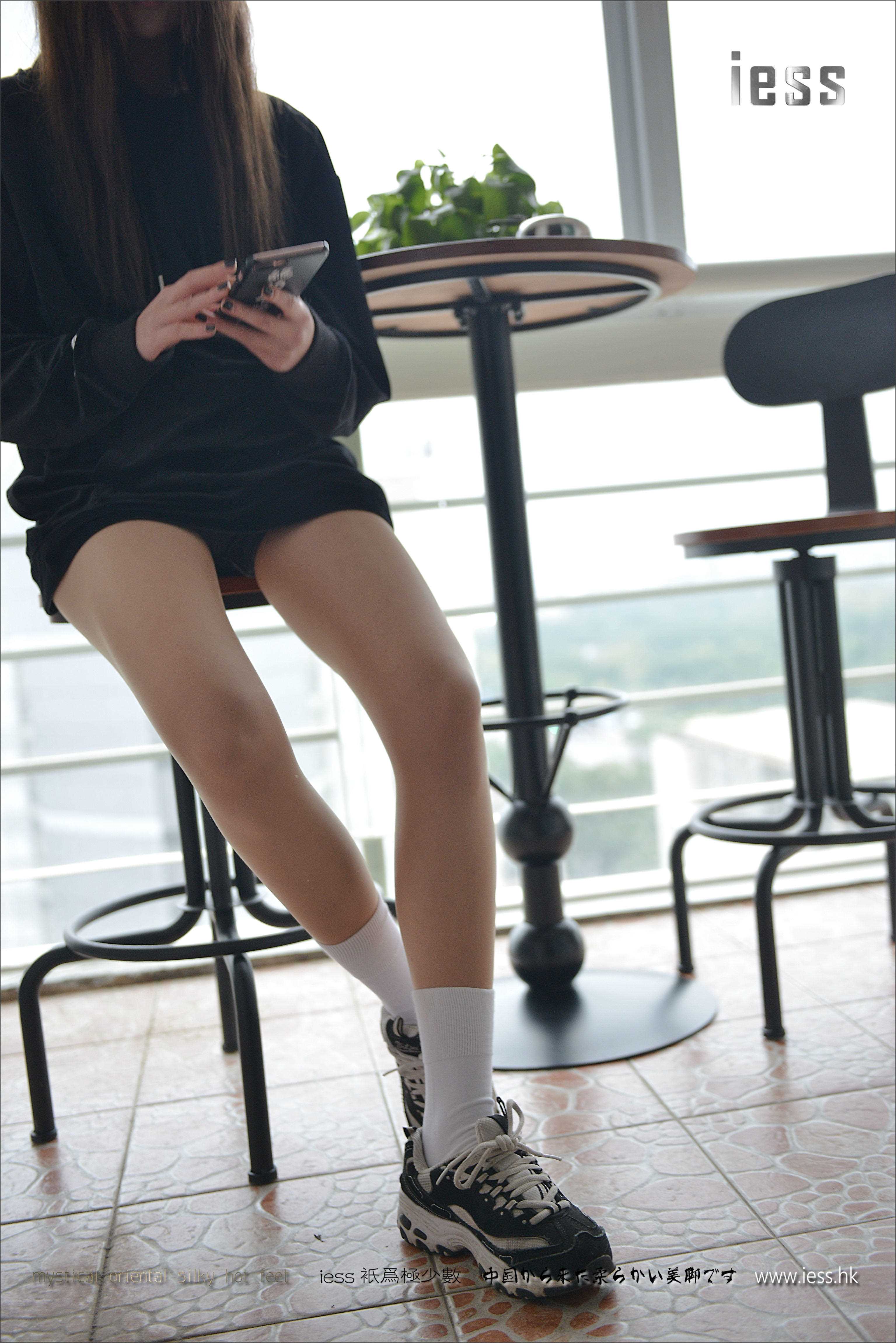 China Beauty Legs and feet 168