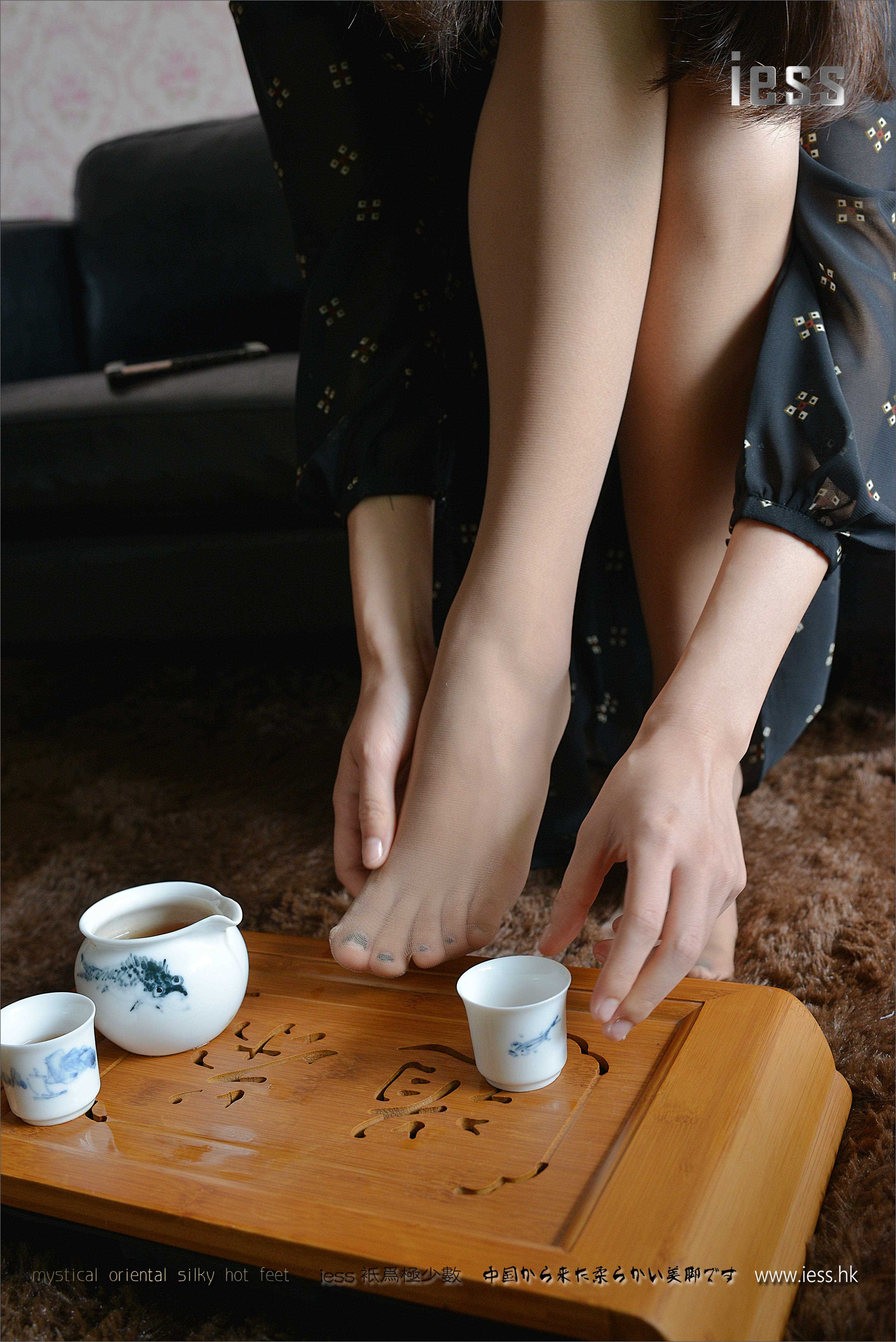 China Beauty Legs and feet 171