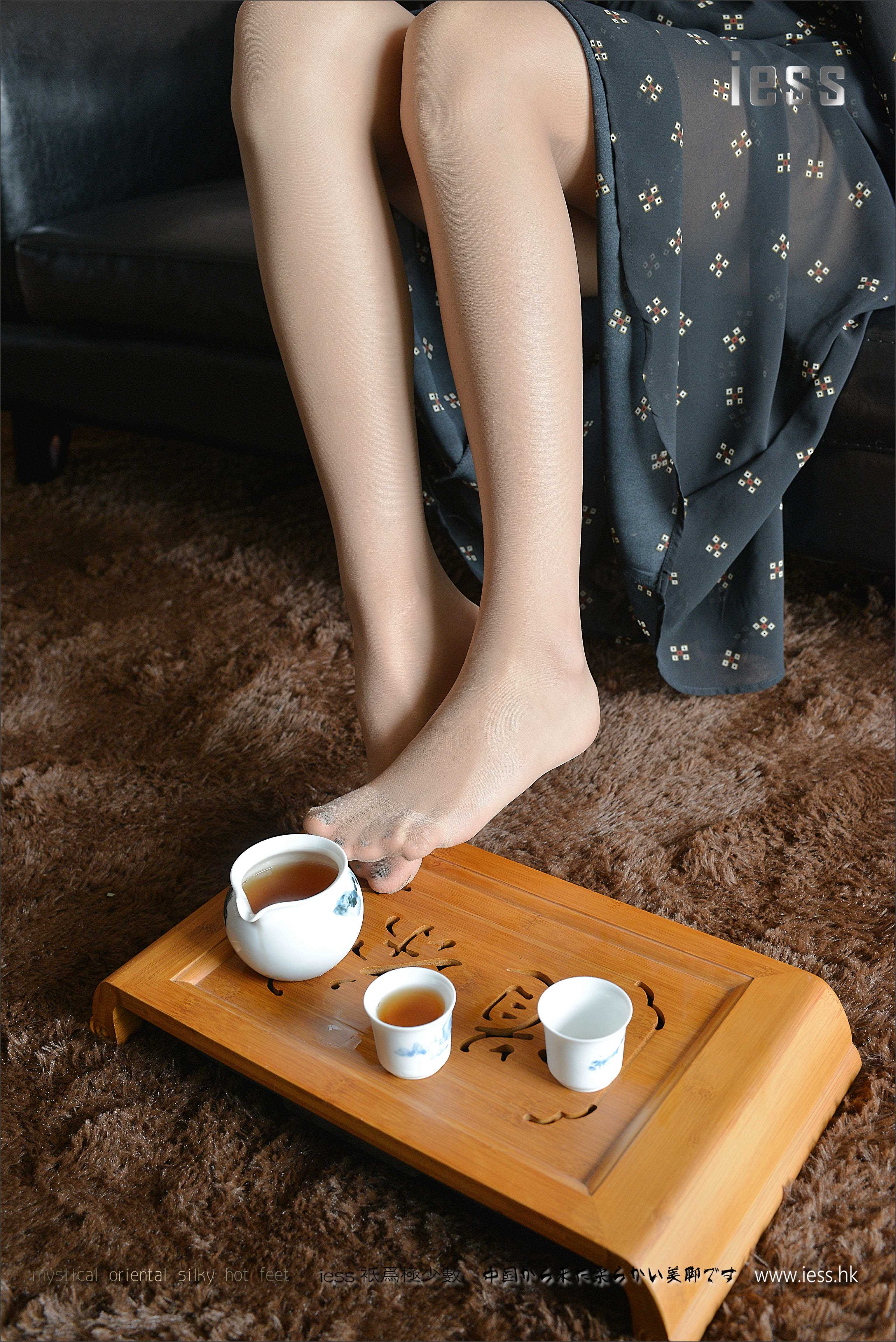 China Beauty Legs and feet 171