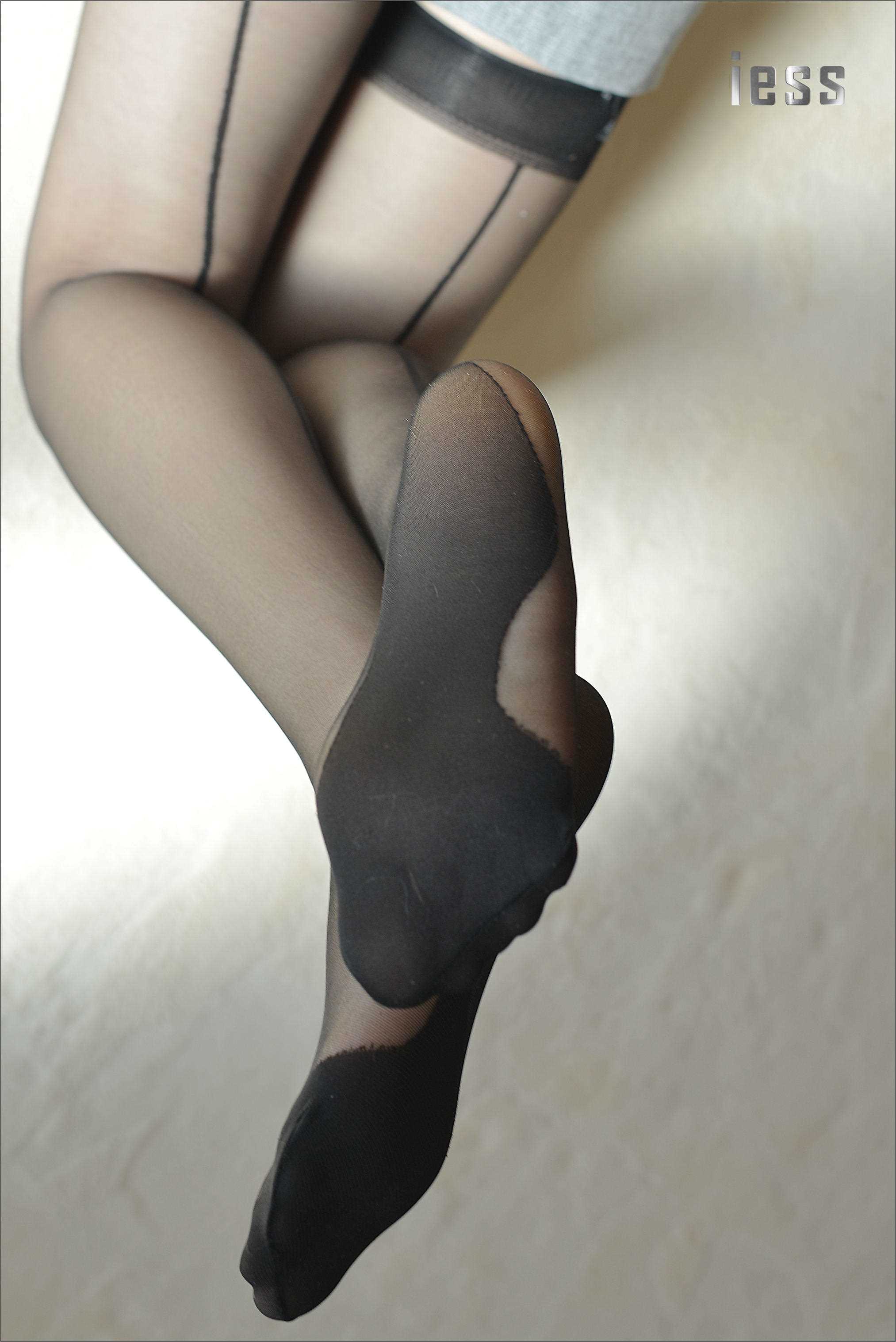 China Beauty Legs and feet 172