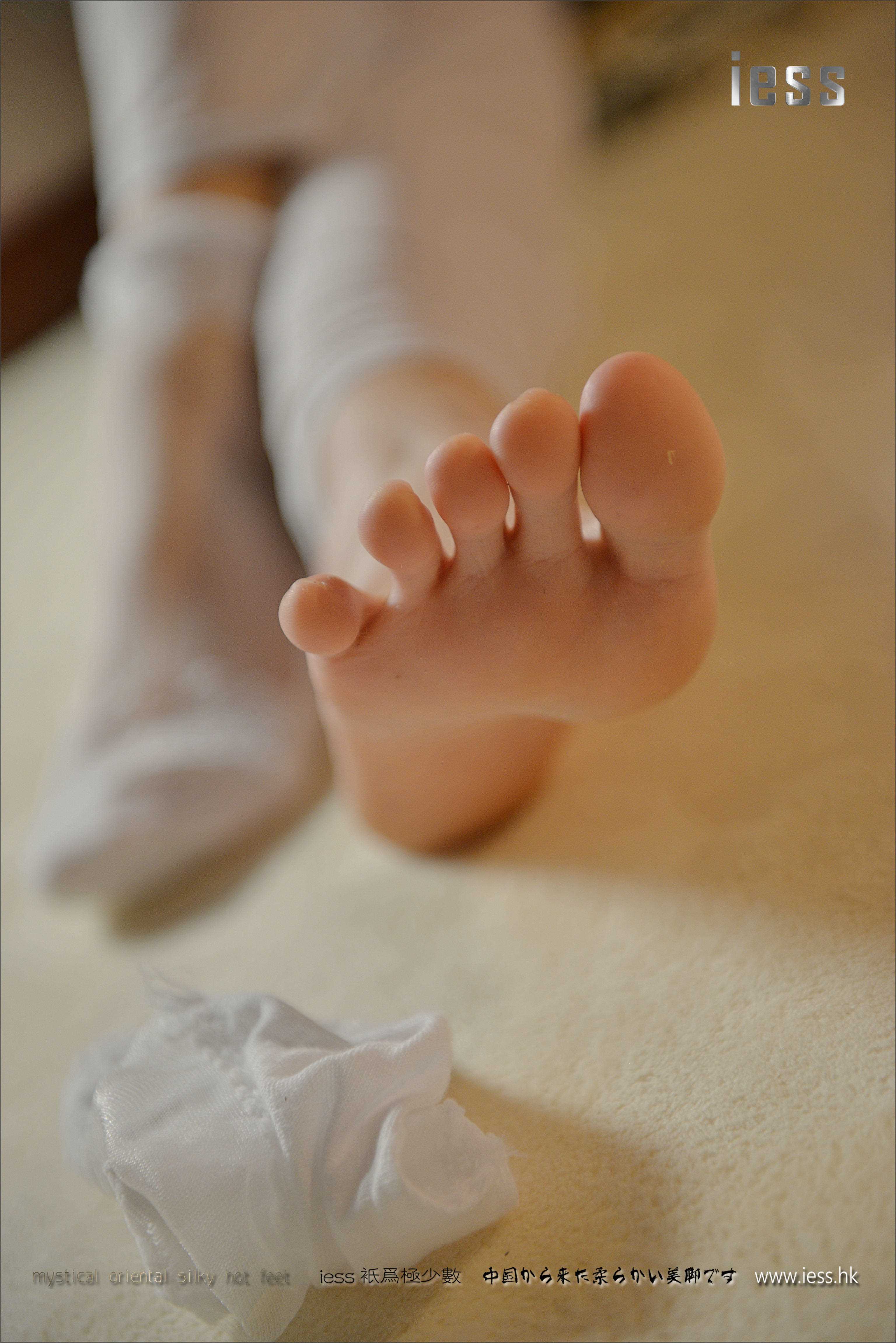 China Beauty Legs and feet 174