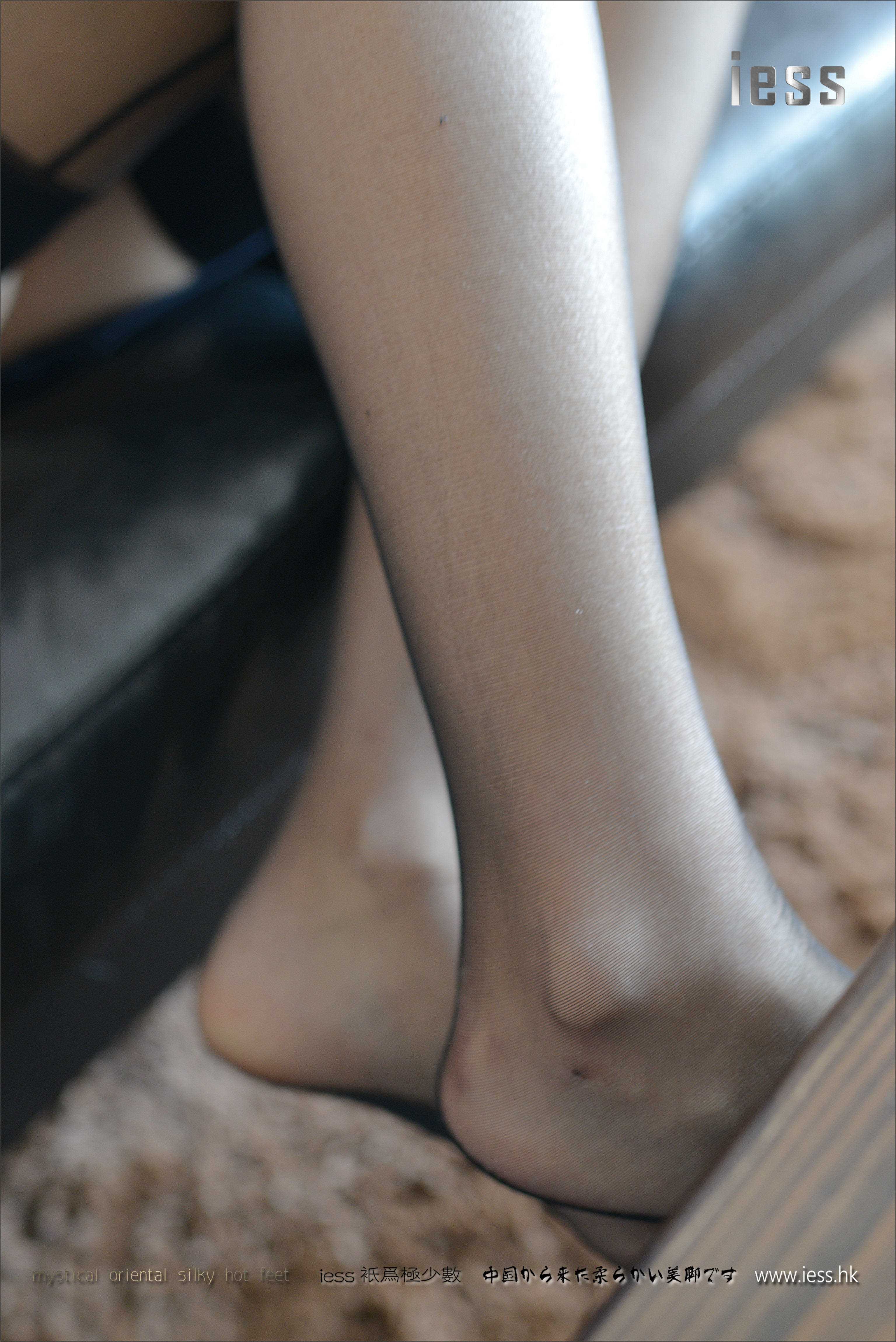 China Beauty Legs and feet 175