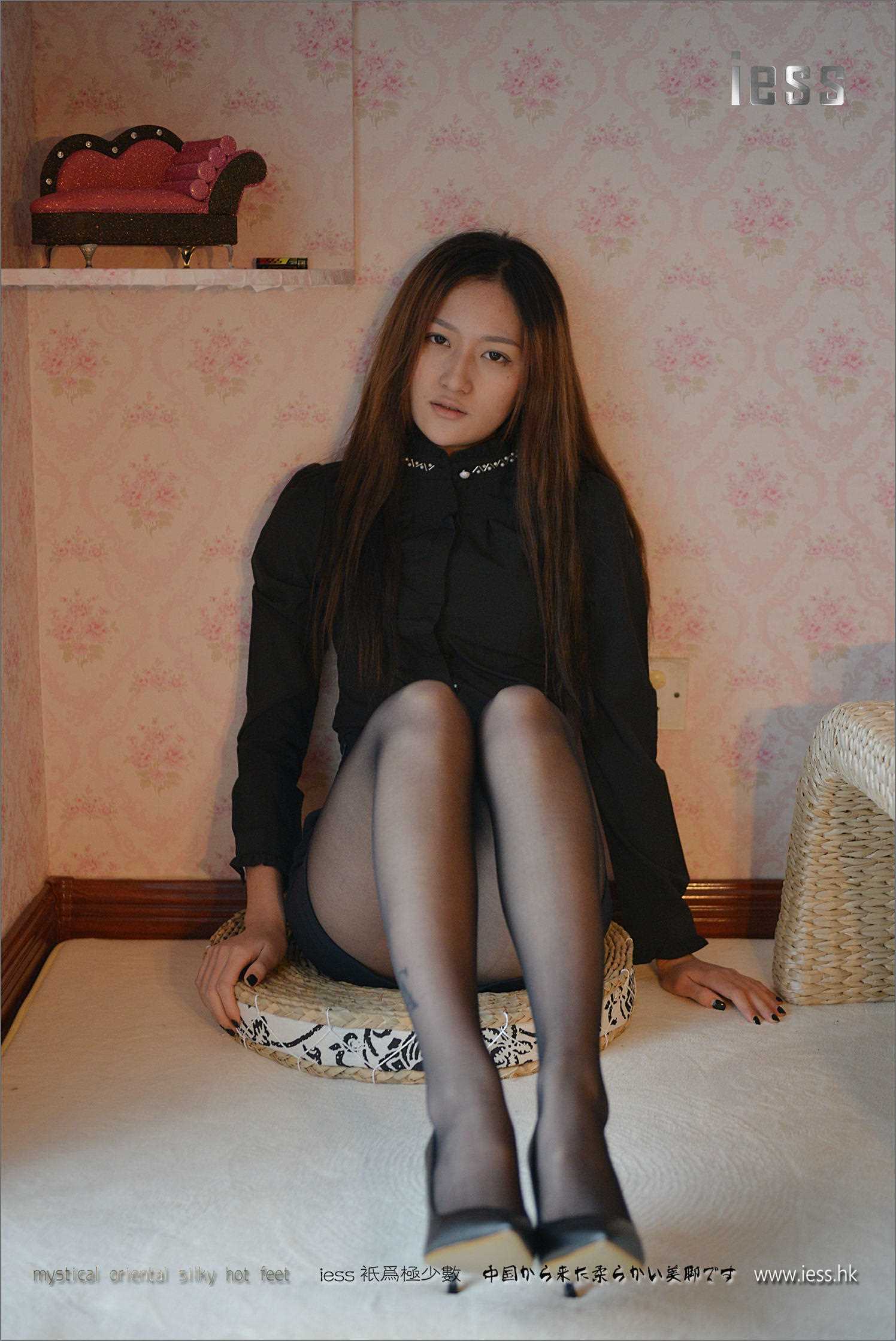 China Beauty Legs and feet 176
