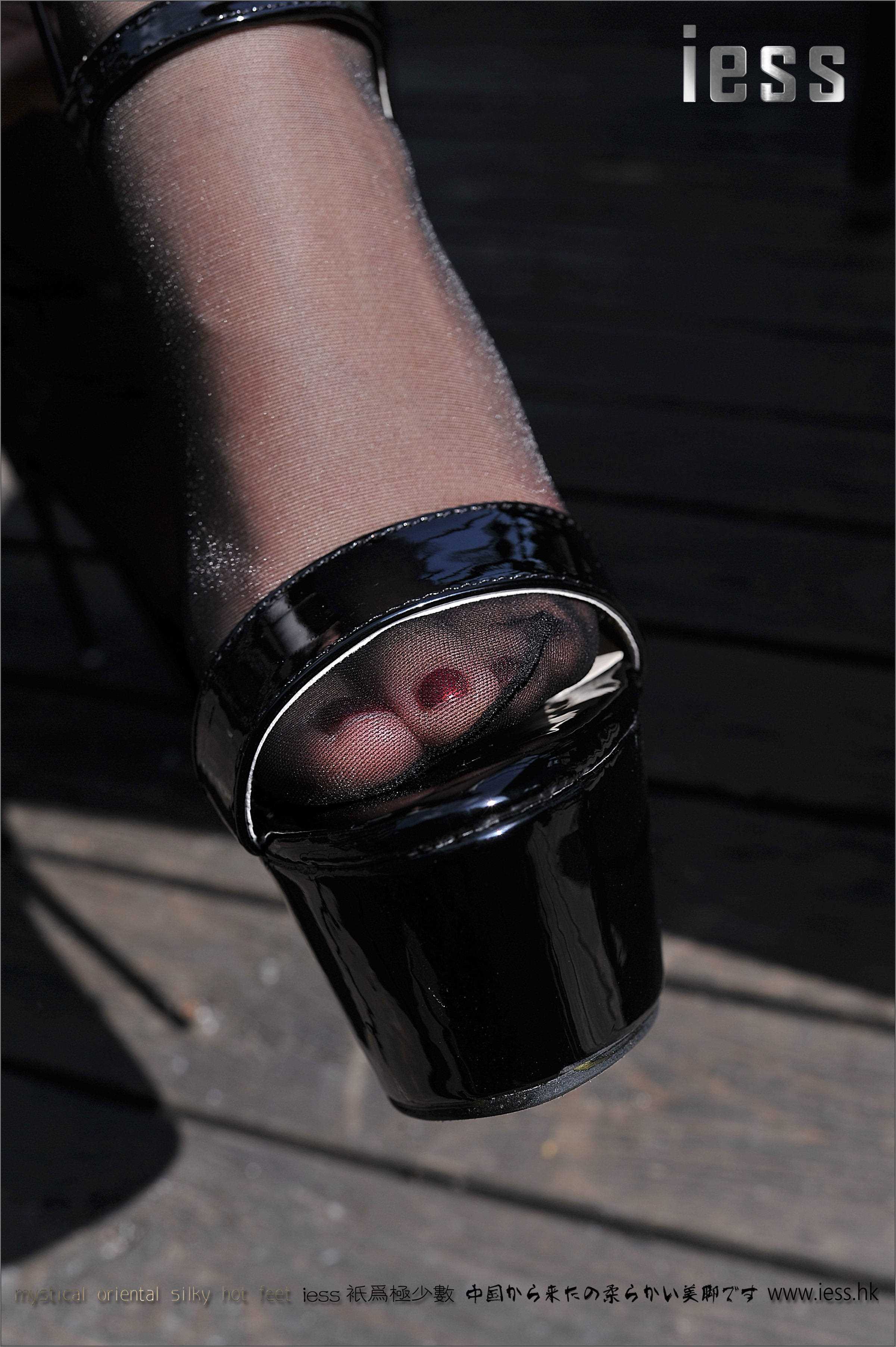 China Beauty Legs and feet 177