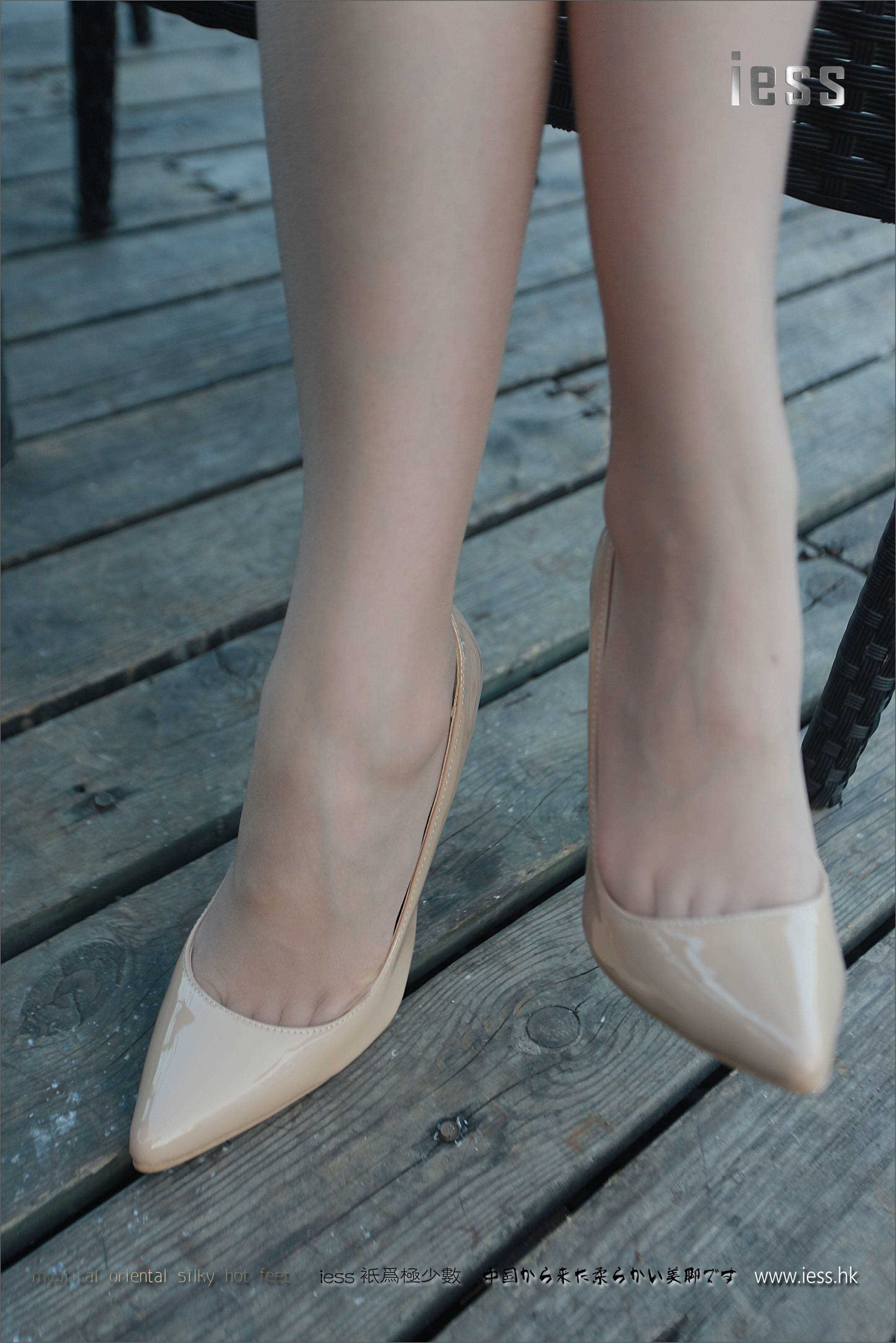 China Beauty Legs and feet 178