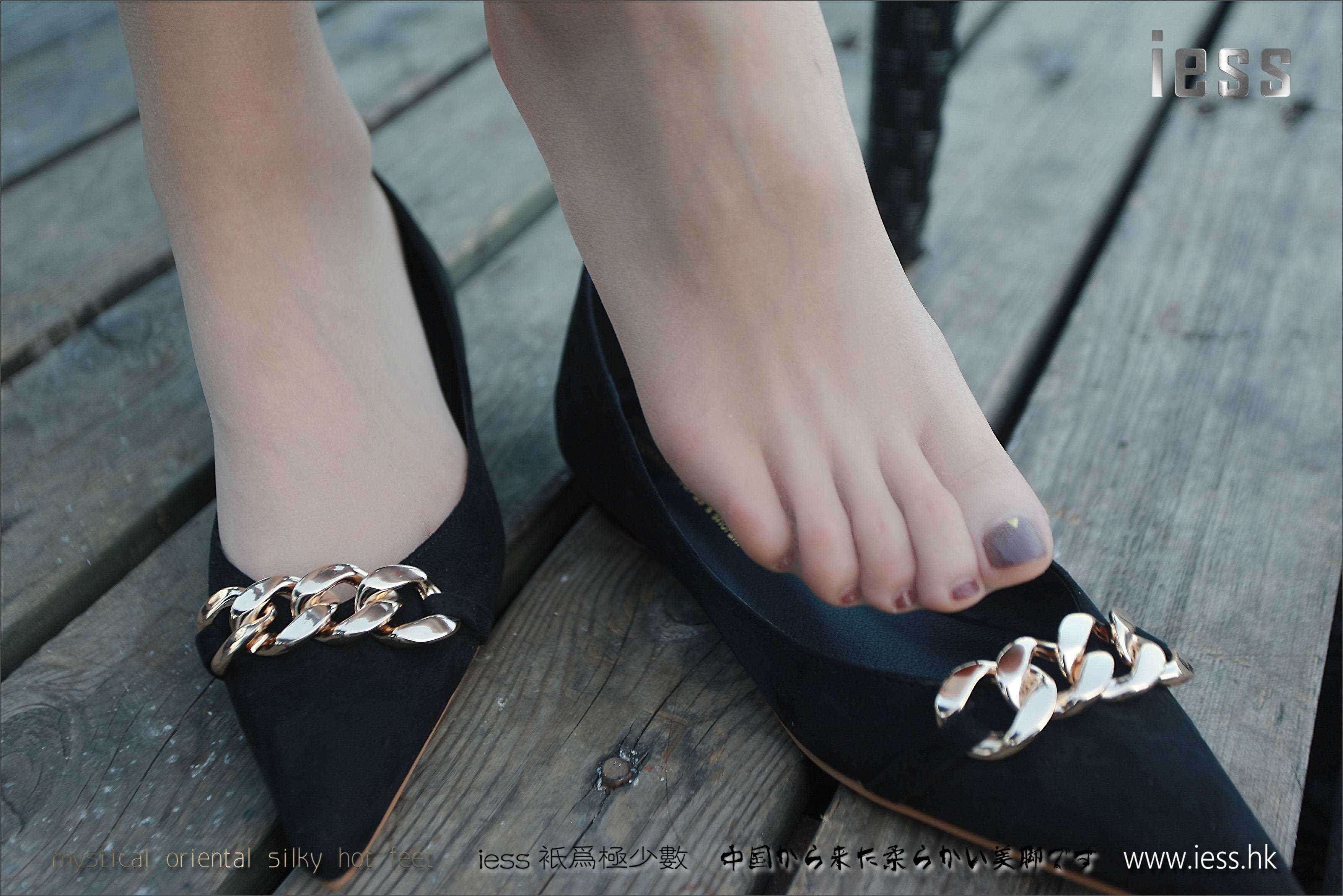 China Beauty Legs and feet 178