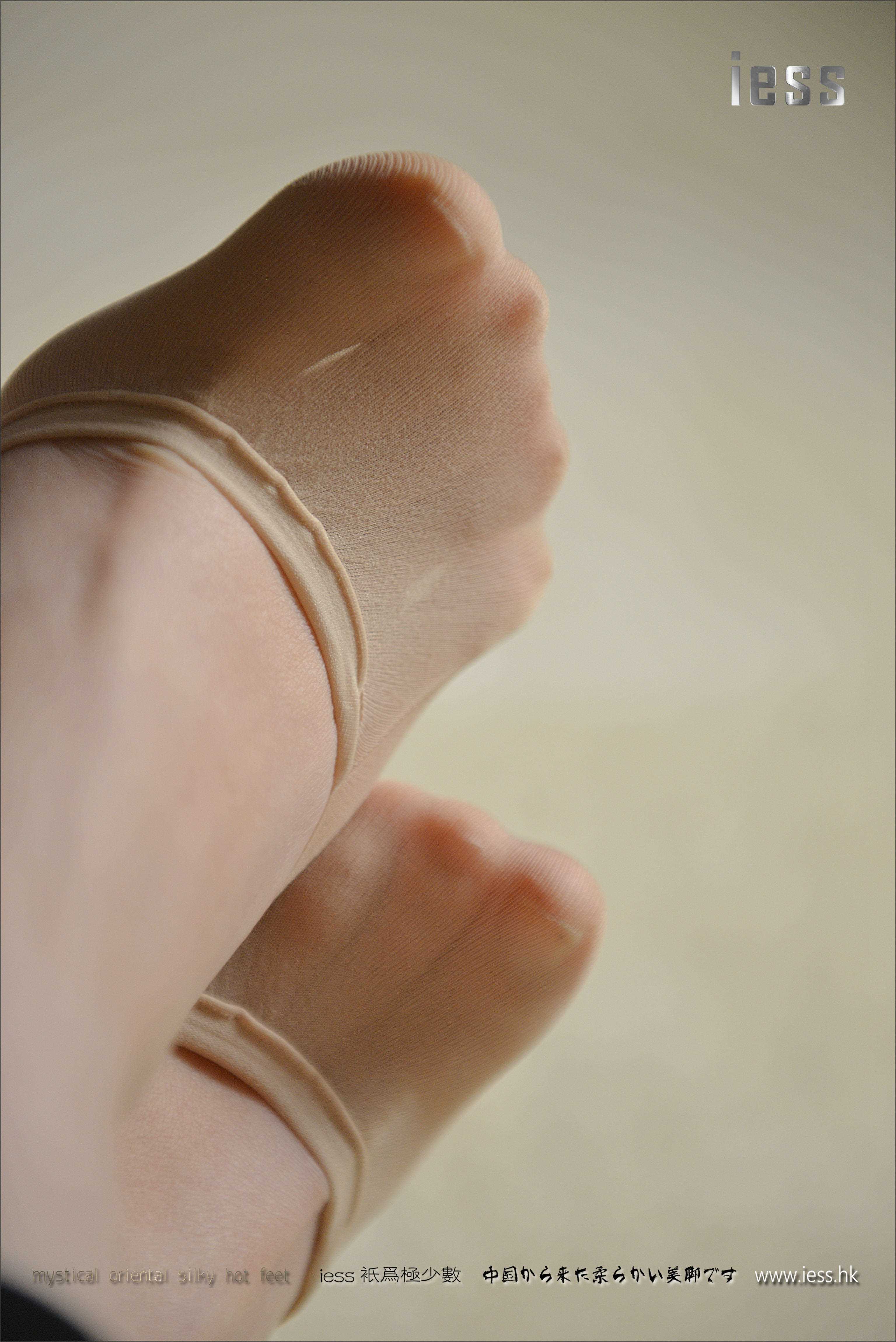 China Beauty Legs and feet 180