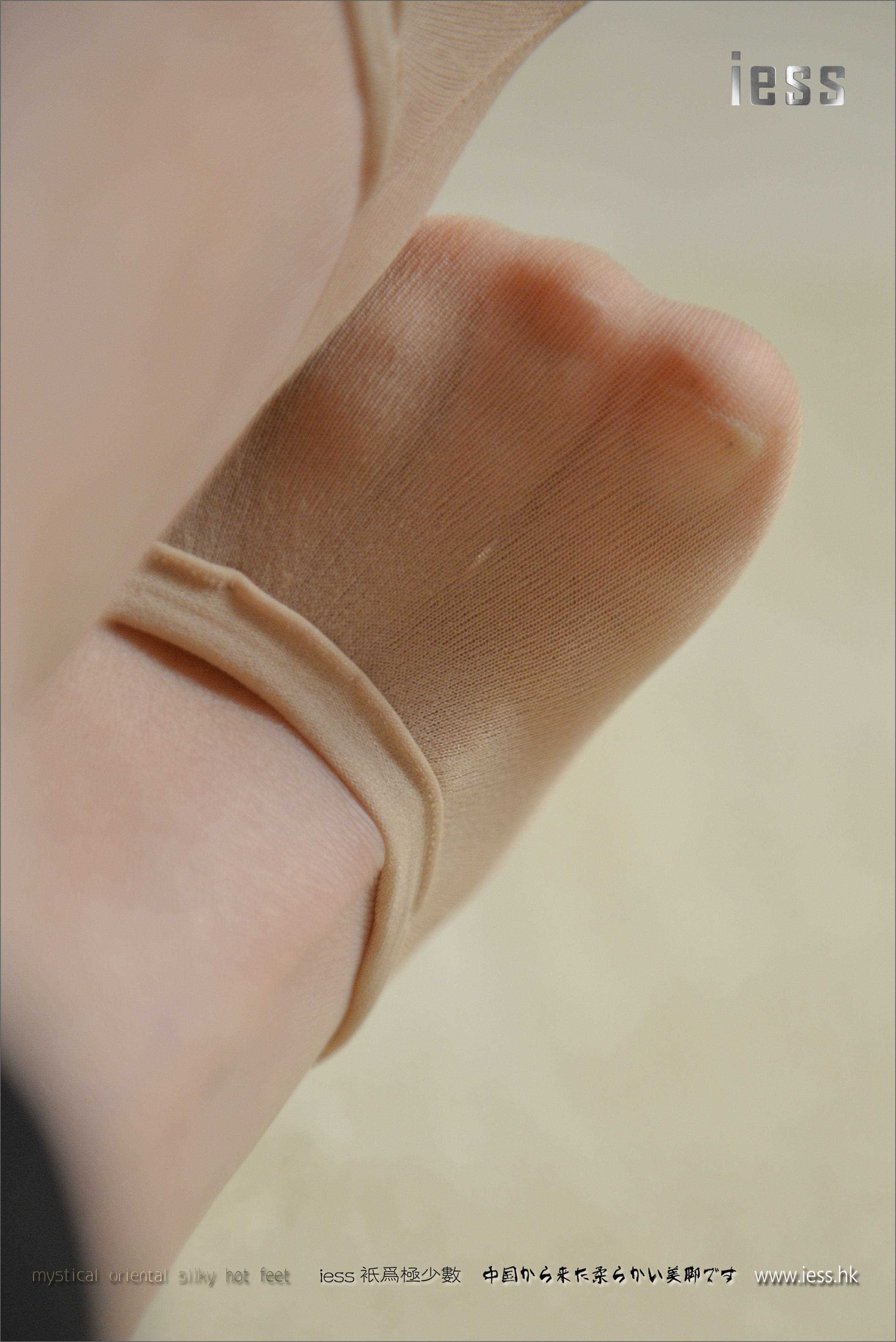 China Beauty Legs and feet 180