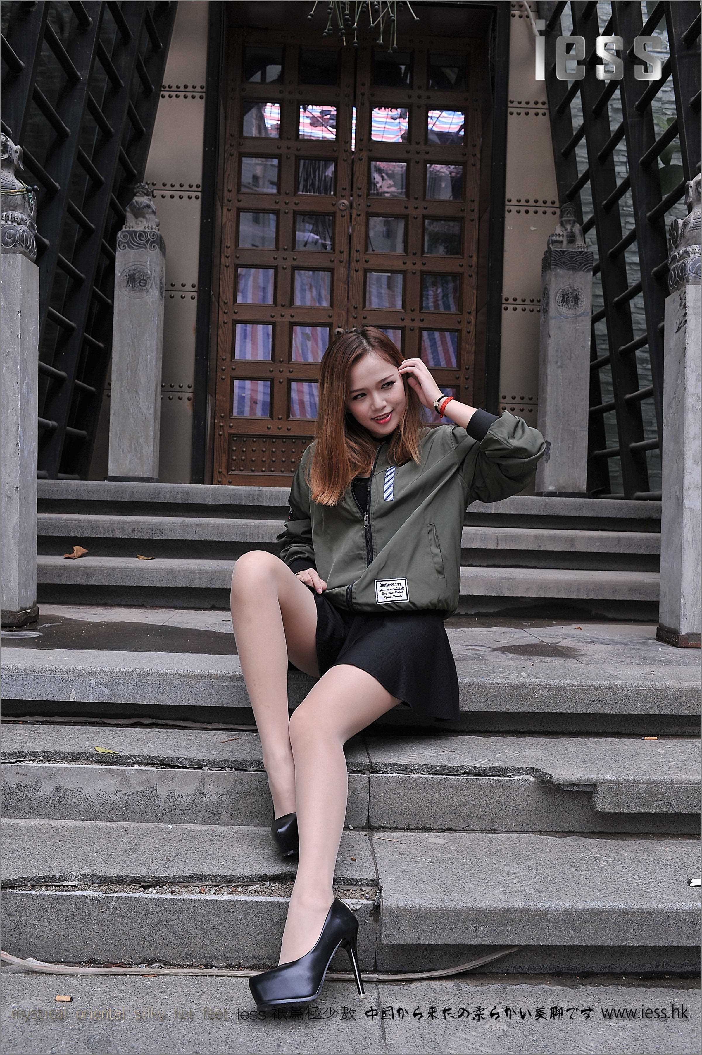 China Beauty Legs and feet 181