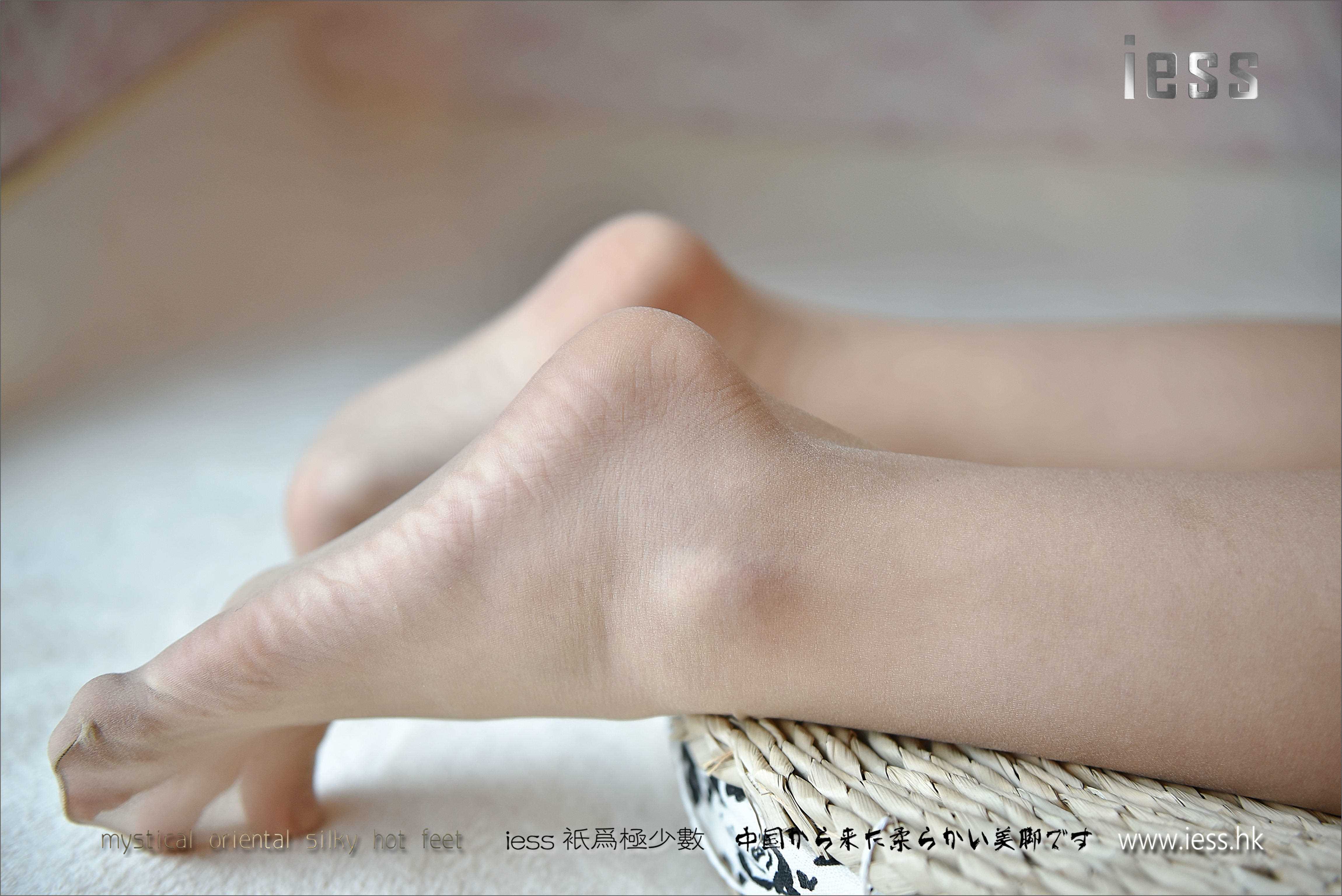 China Beauty Legs and feet 185