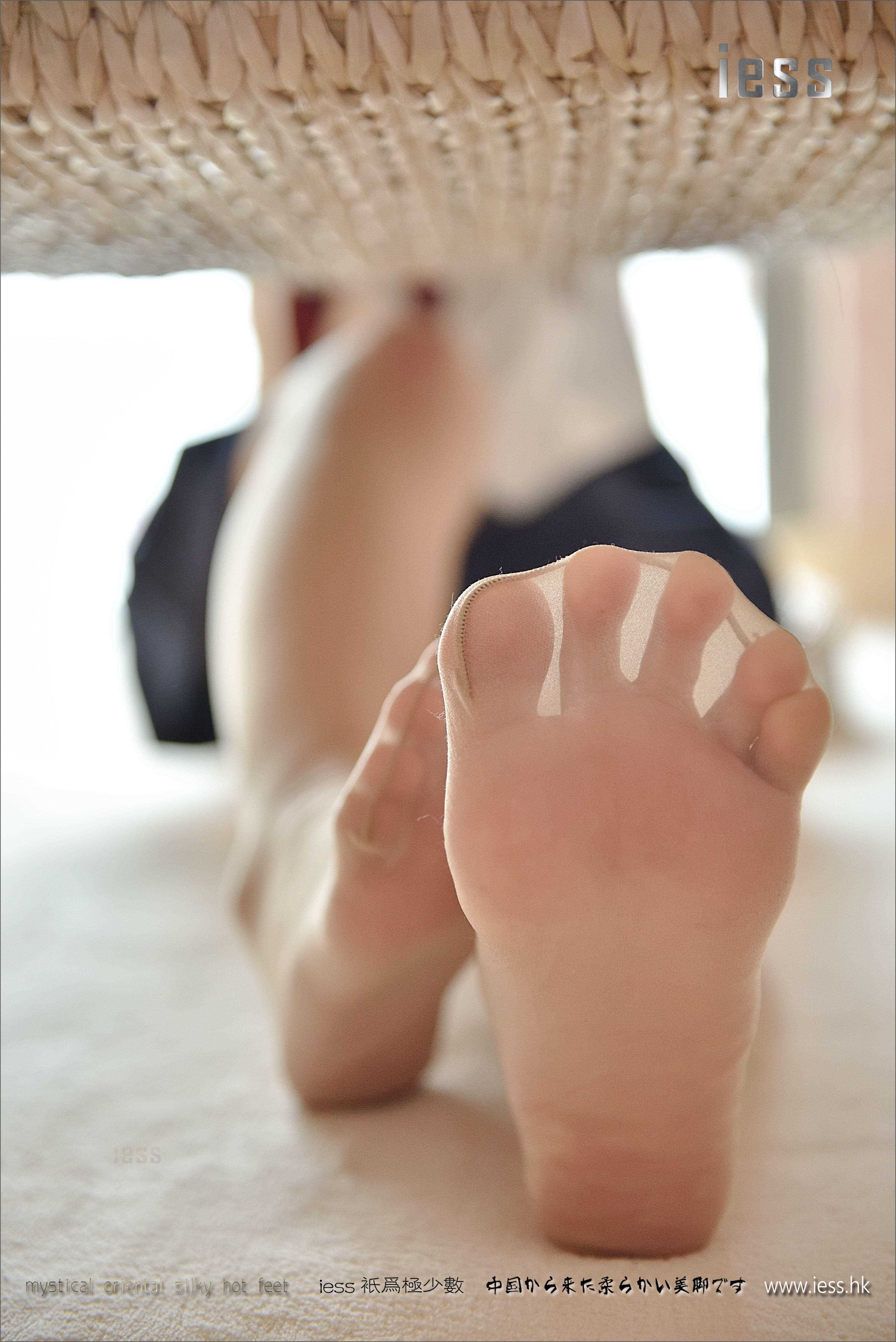 China Beauty Legs and feet 185