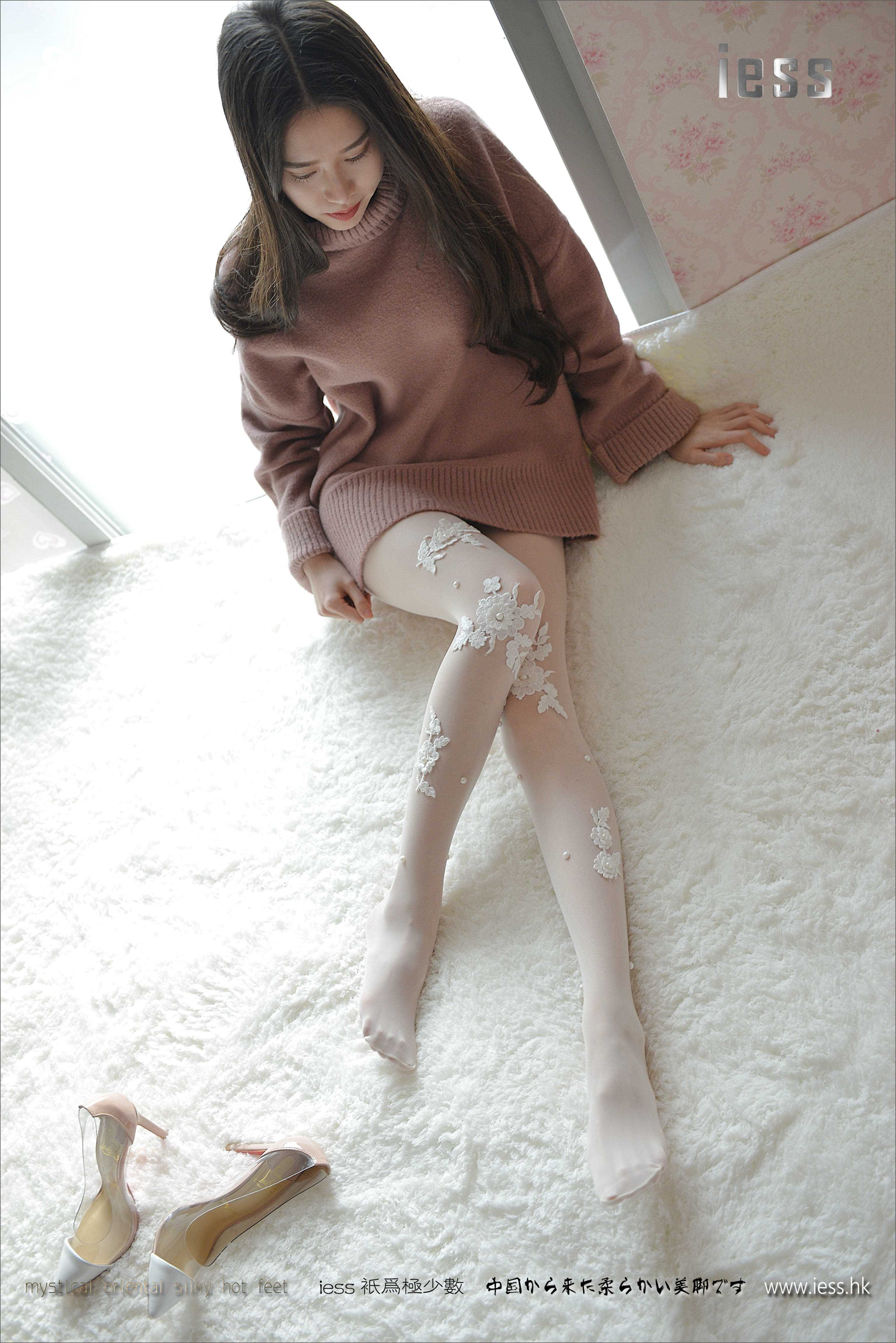 China Beauty Legs and feet 186