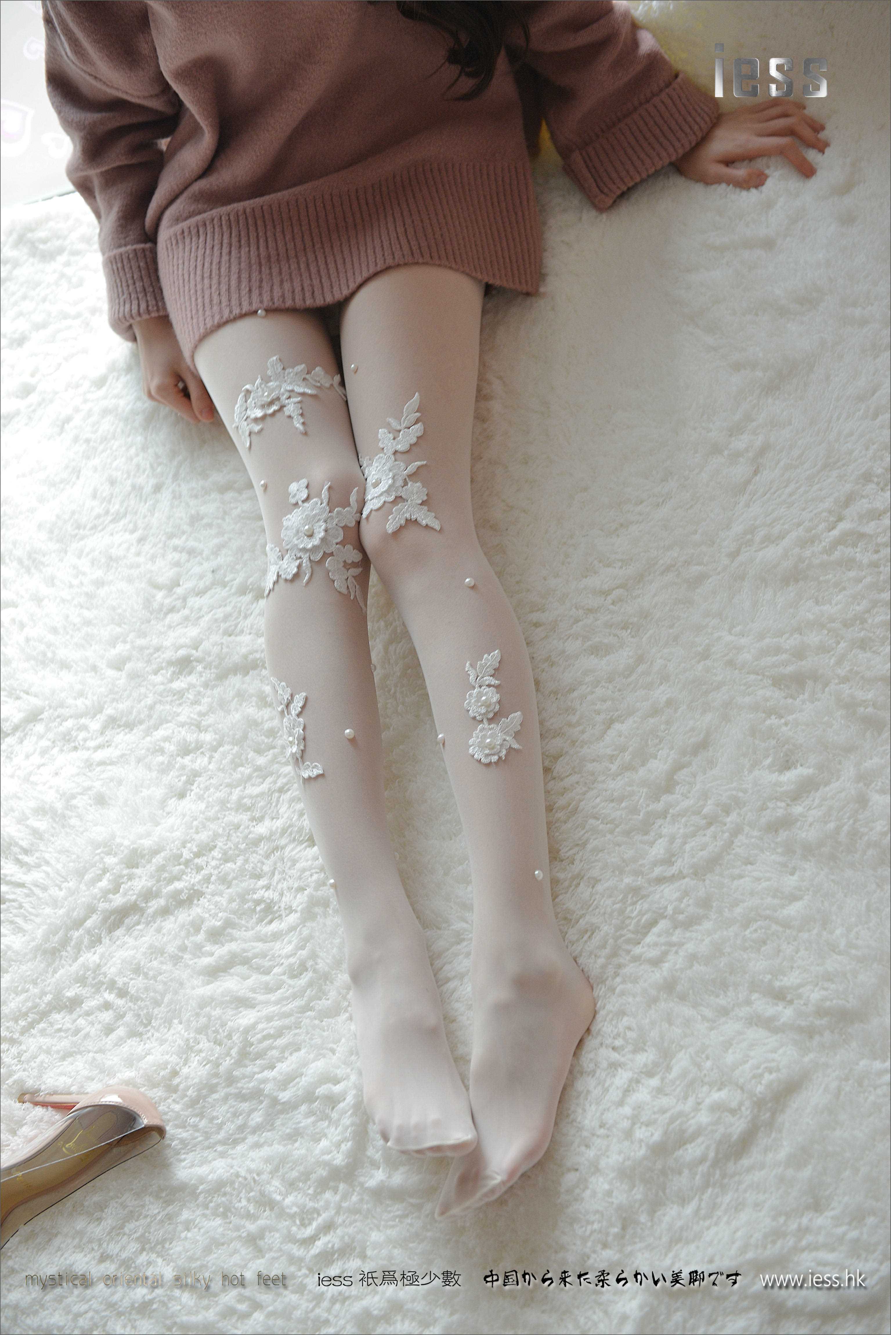 China Beauty Legs and feet 186