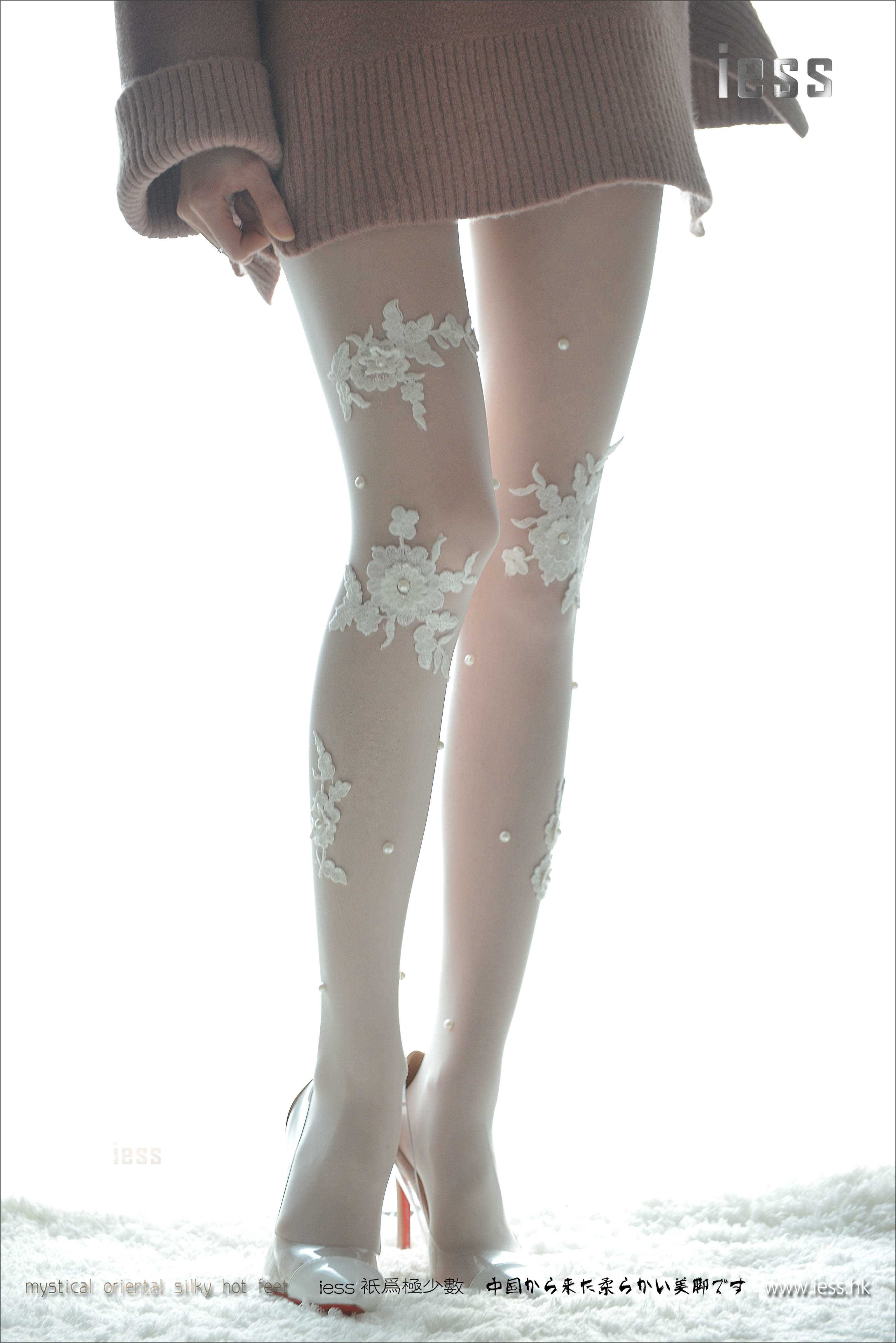 China Beauty Legs and feet 186